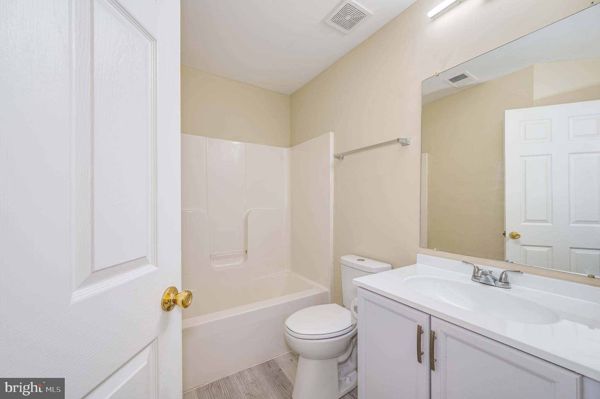 MANOR PARK - Residential