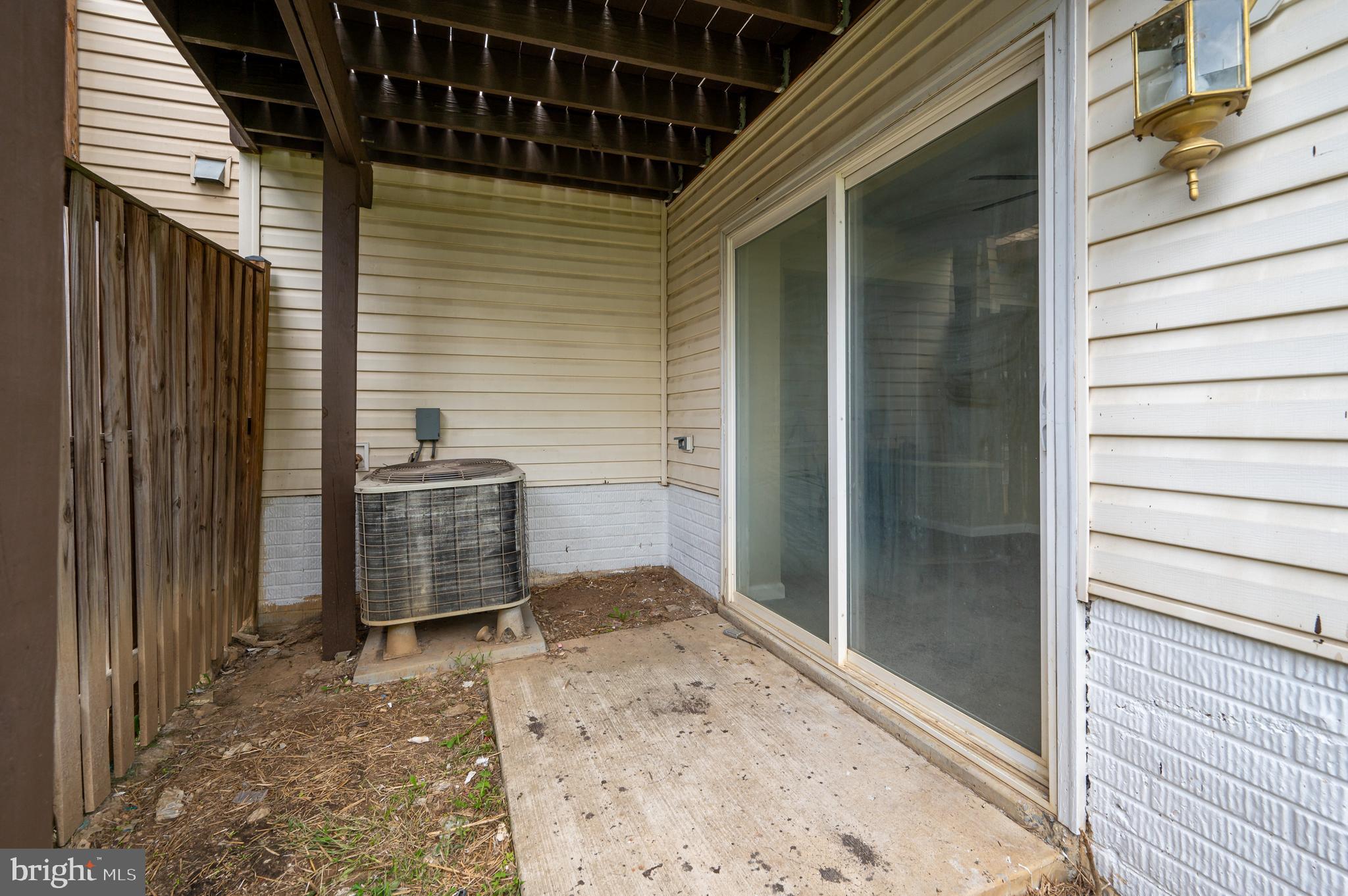 MANOR PARK - Residential