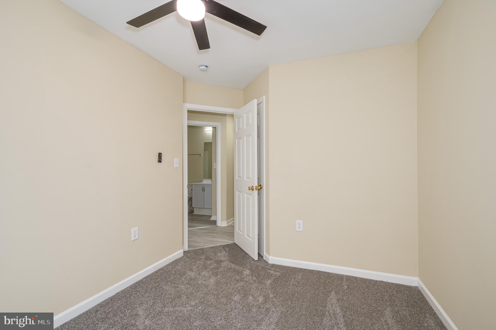 MANOR PARK - Residential