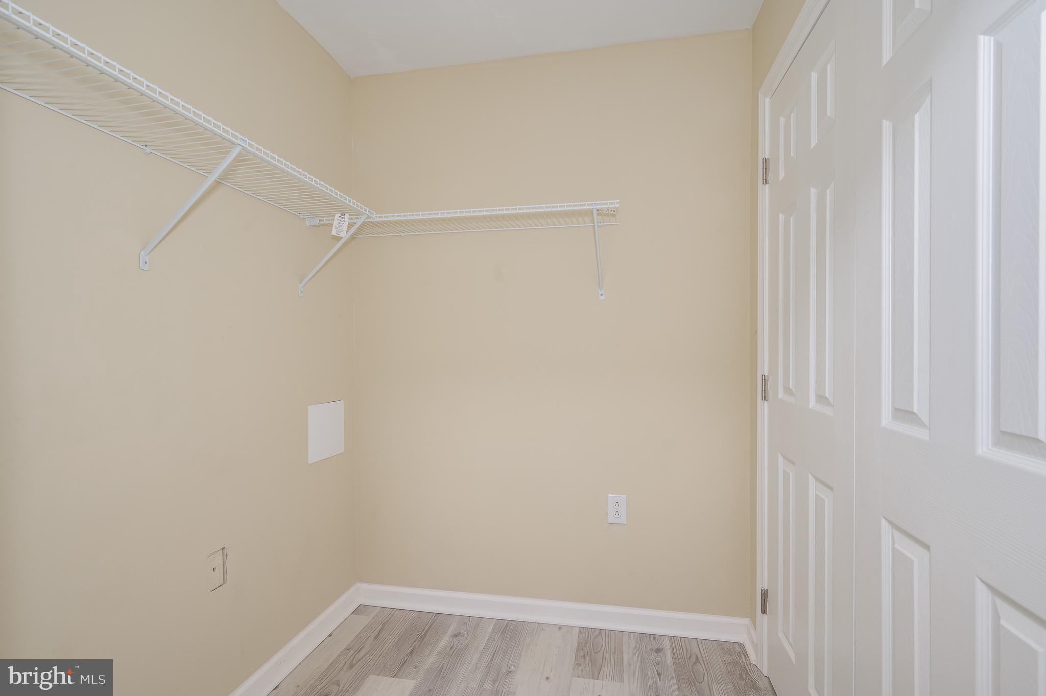 MANOR PARK - Residential