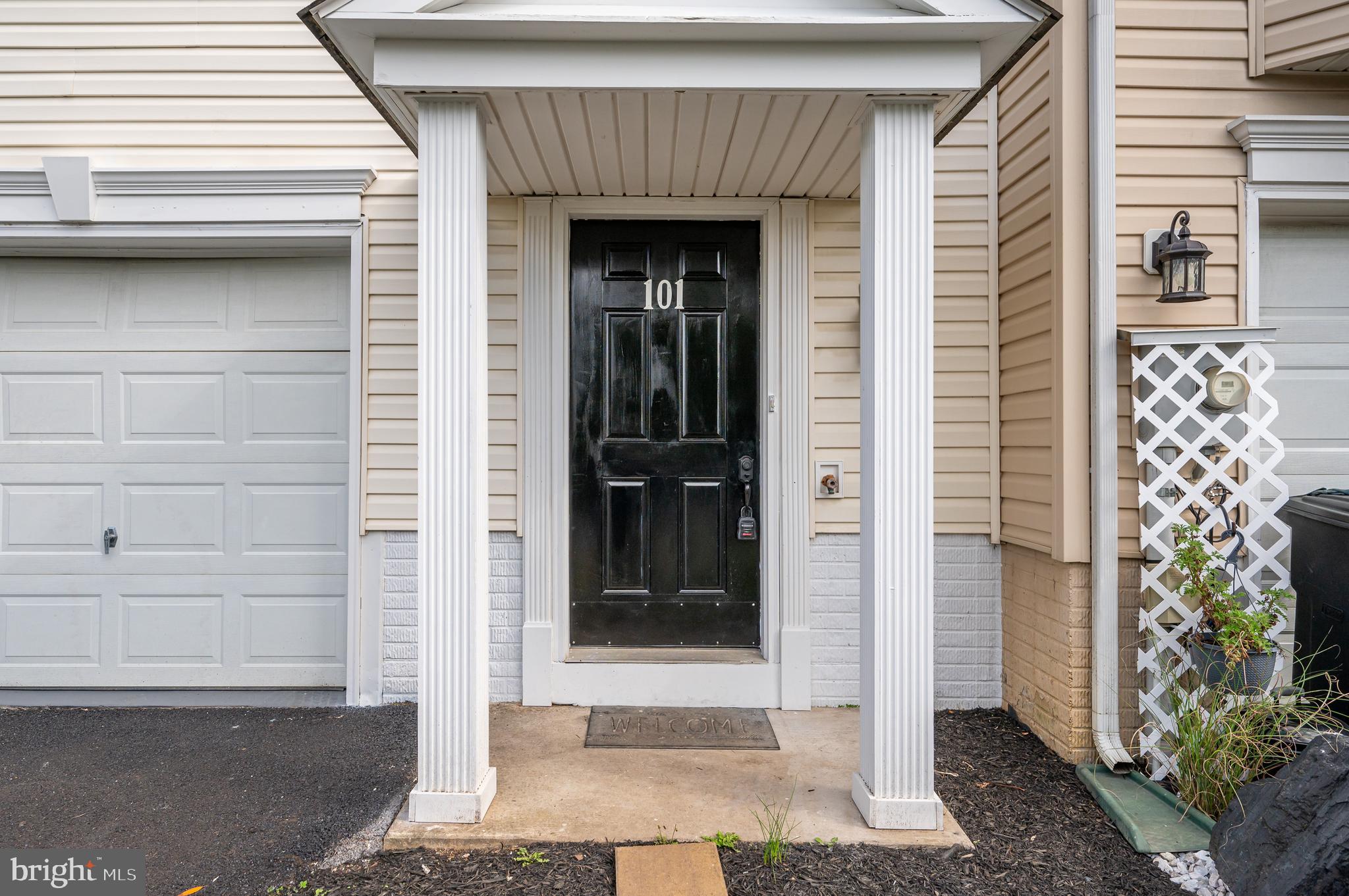 MANOR PARK - Residential