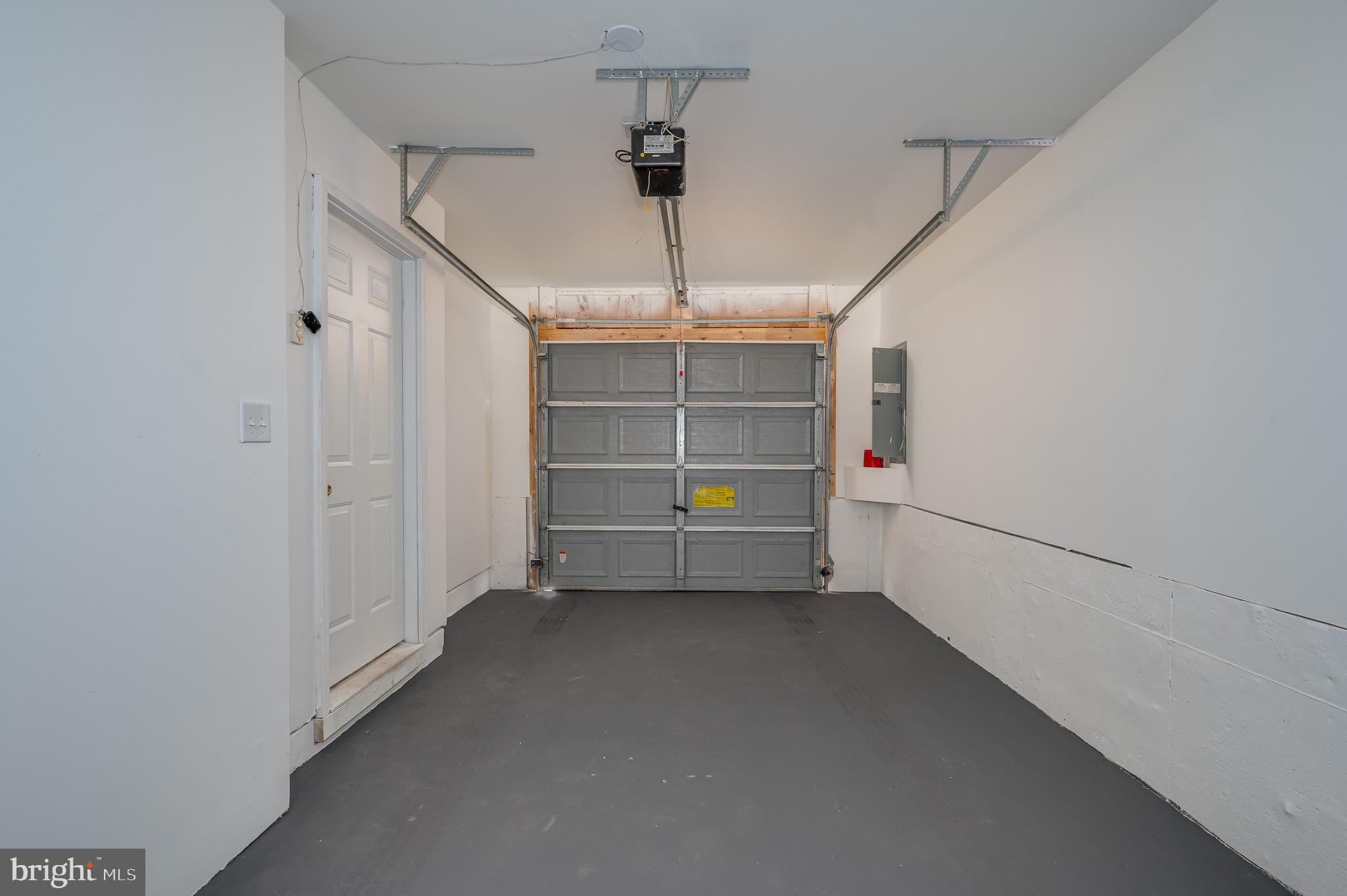 MANOR PARK - Residential