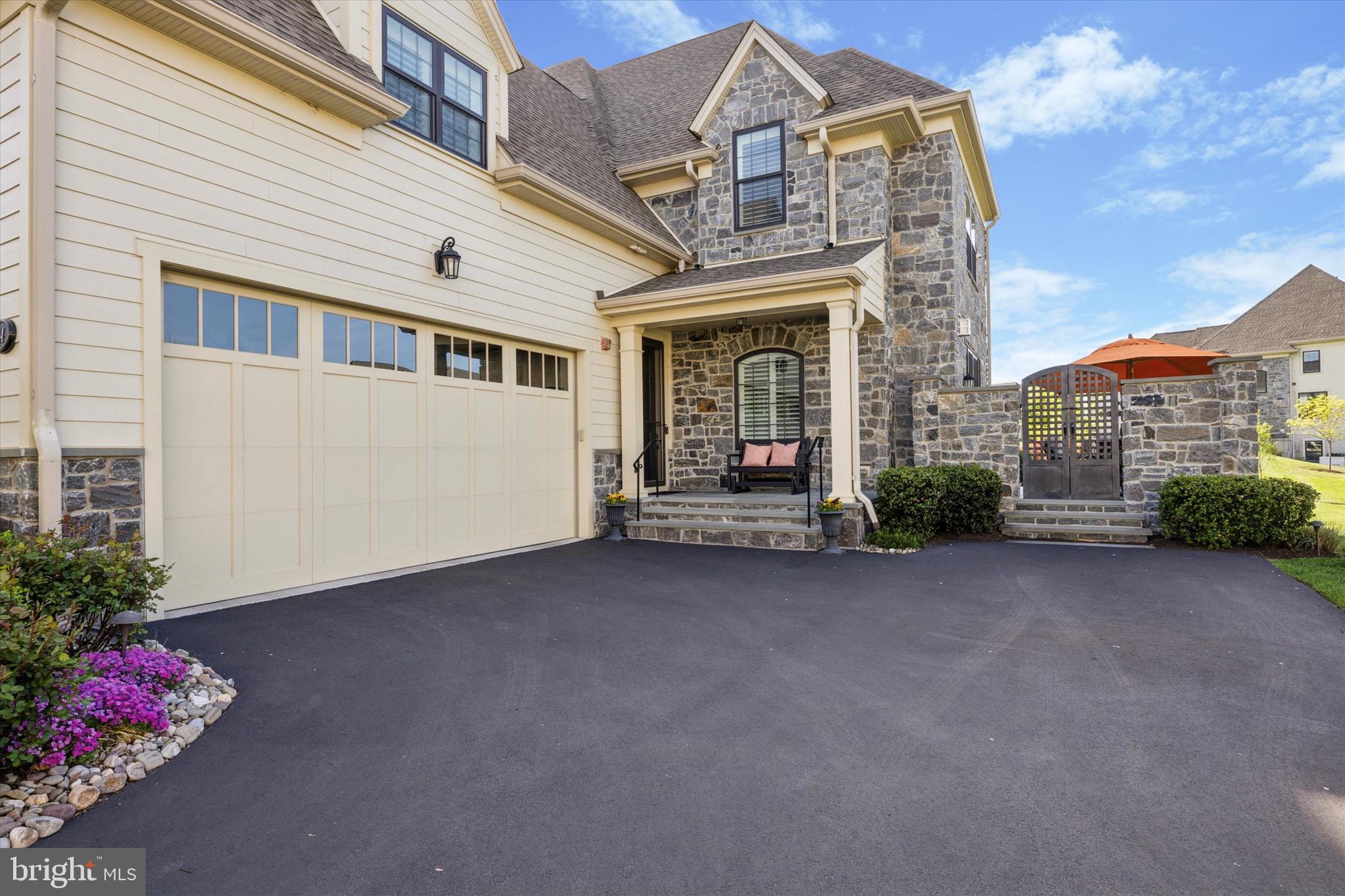 RESERVE AT CREEKSIDE - Residential