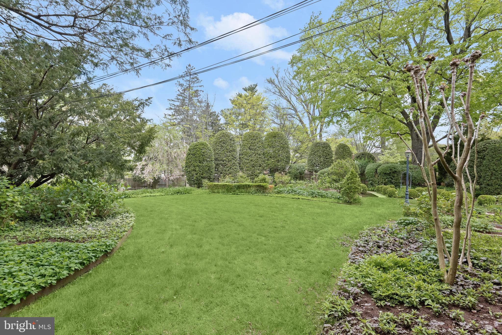 SPRING VALLEY - Residential