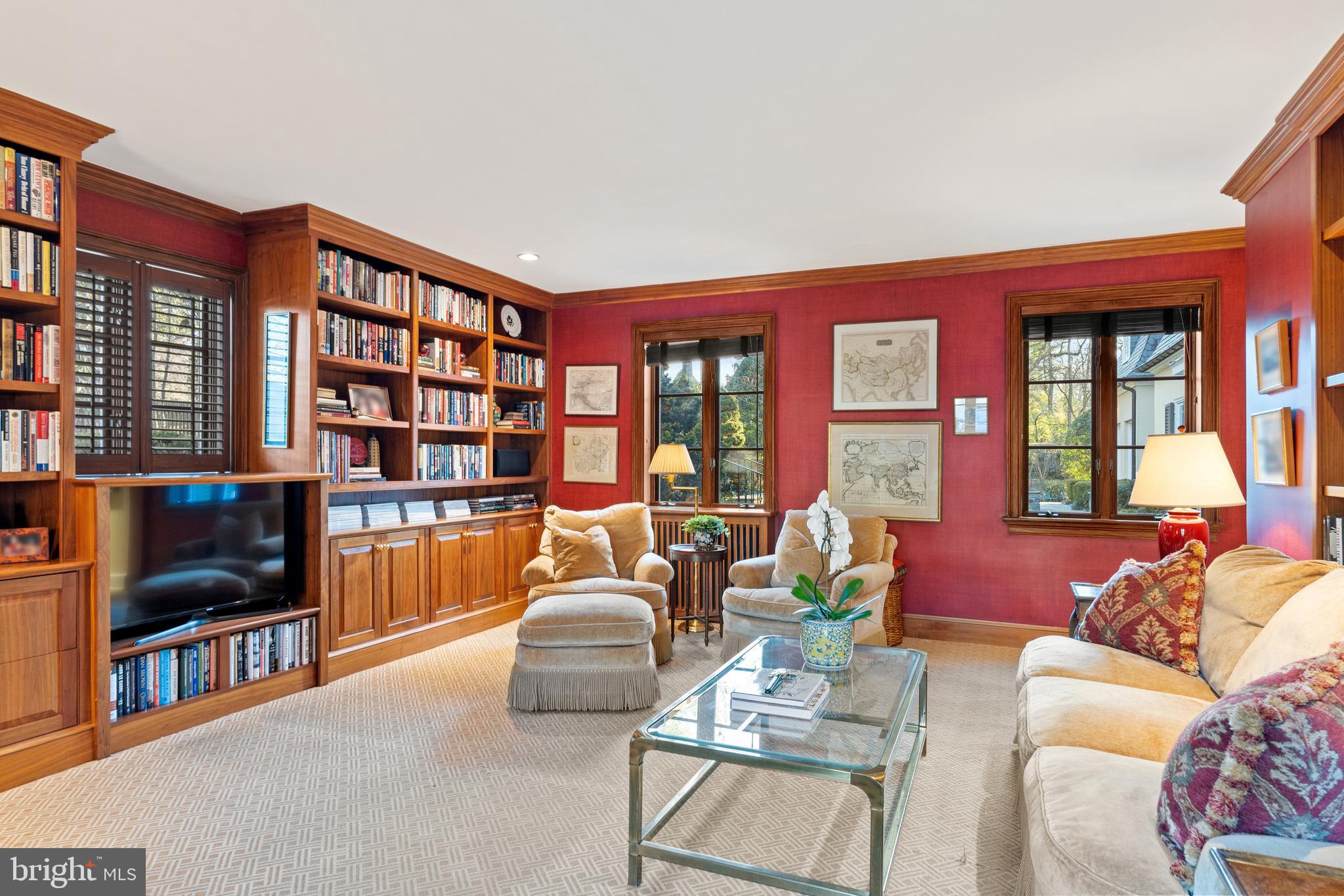 SPRING VALLEY - Residential