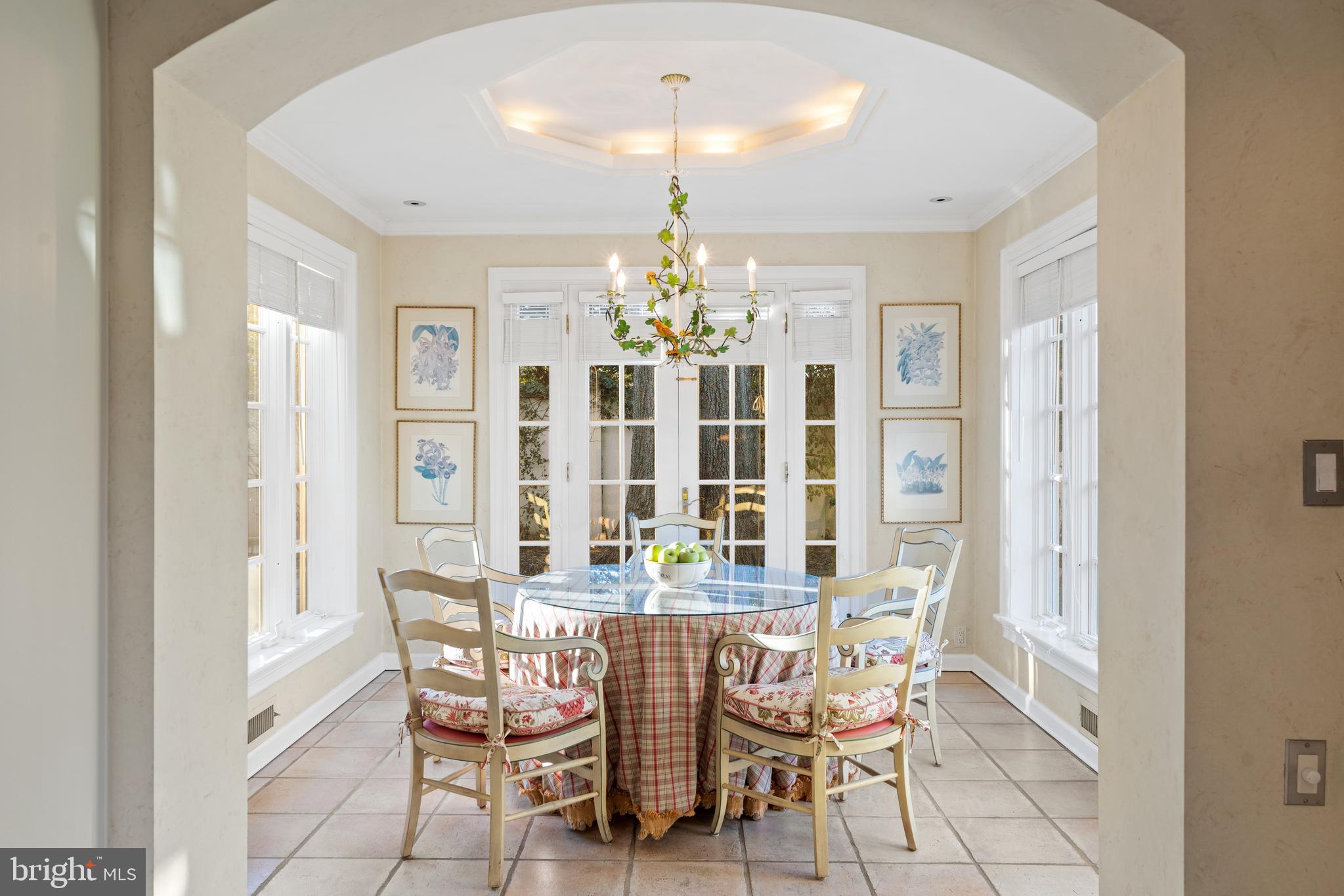 SPRING VALLEY - Residential