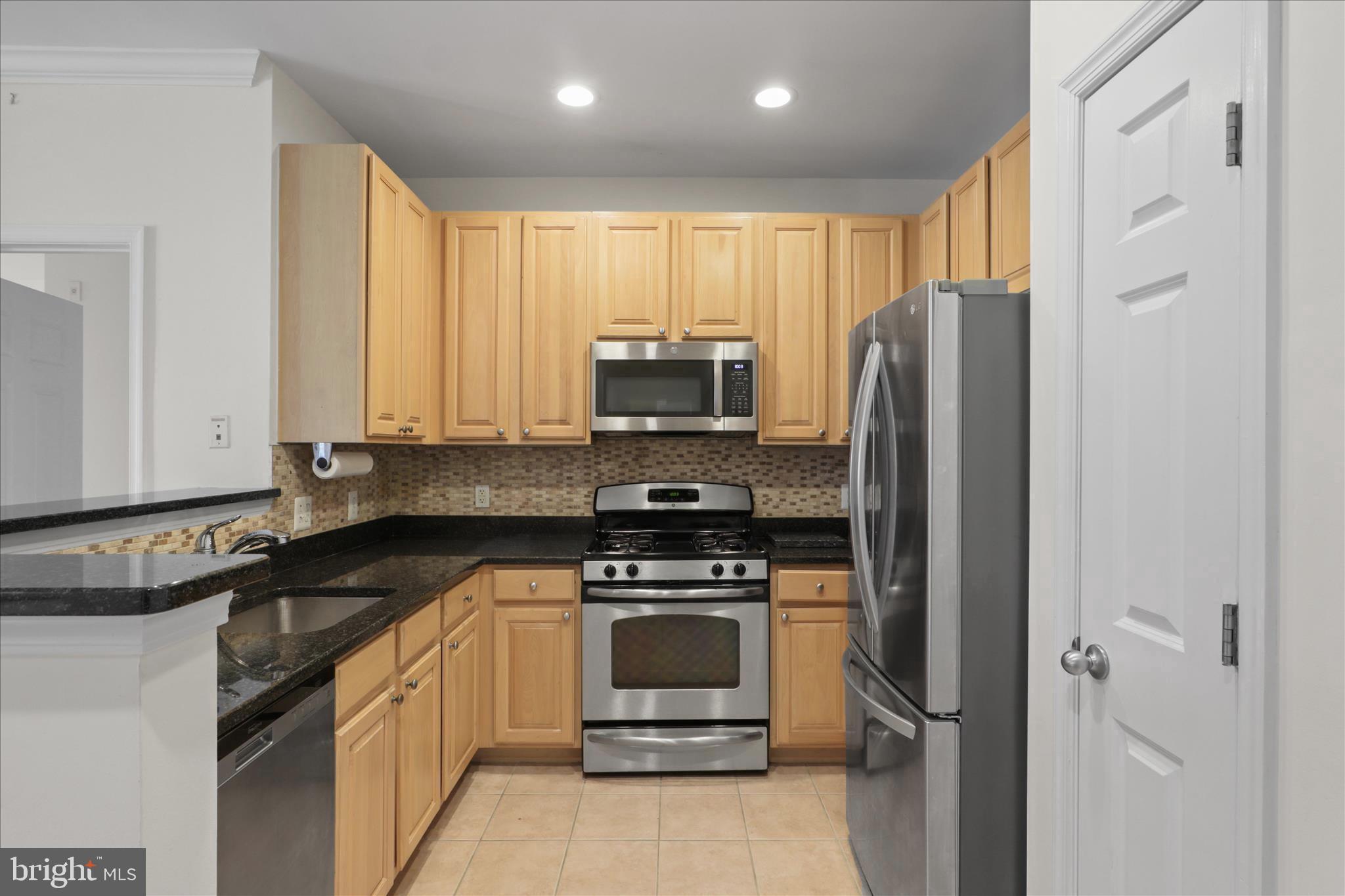 2301 25TH STREET S 306