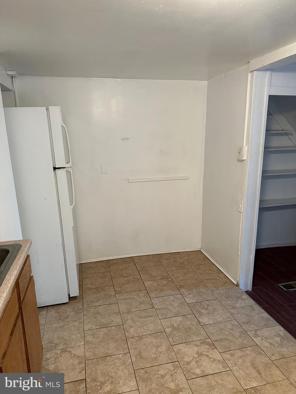 2 TITUS AVENUE UNIT 2