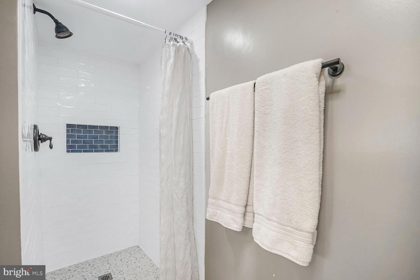 STAFFORD MEADOWS - Residential