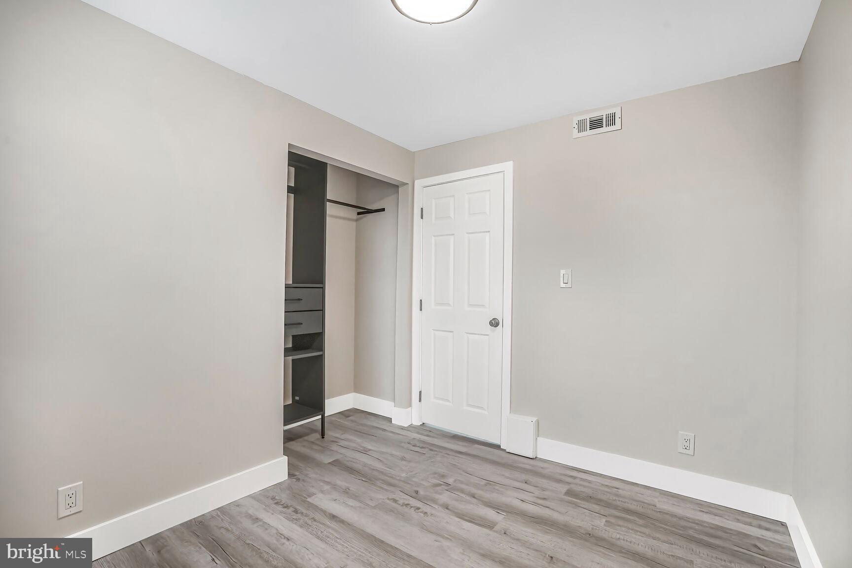 STAFFORD MEADOWS - Residential