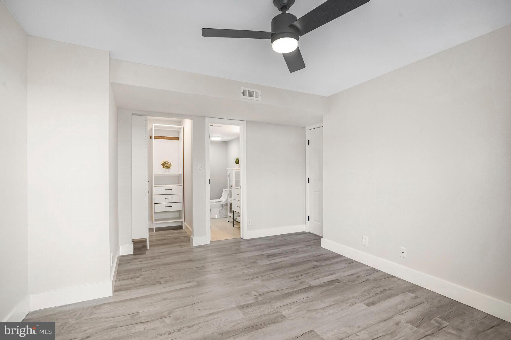 STAFFORD MEADOWS - Residential