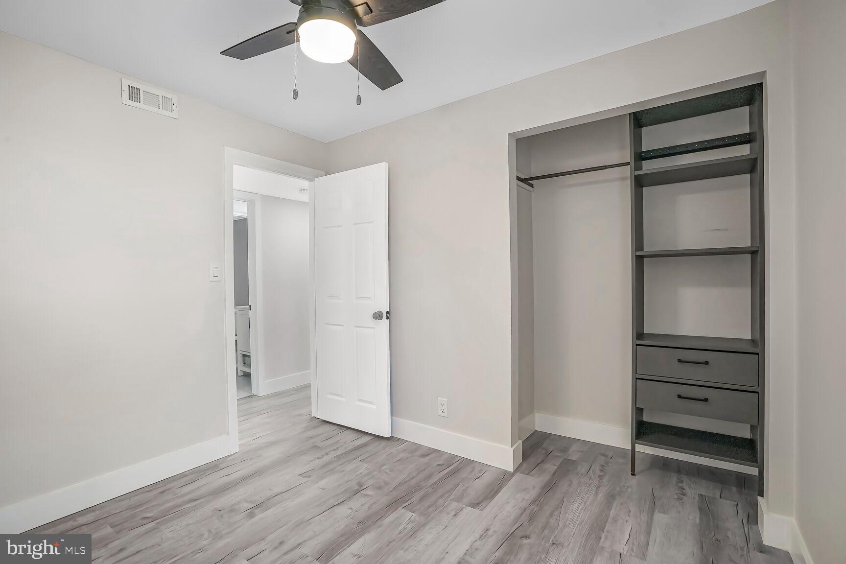 STAFFORD MEADOWS - Residential