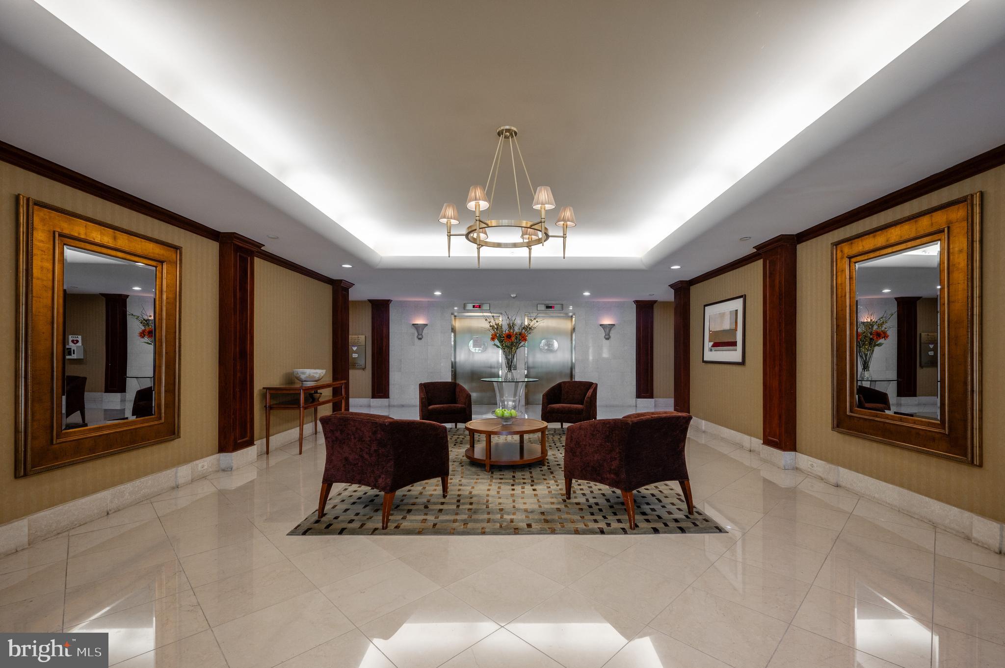 MADISON PARK CONDOMINIUMS - Residential