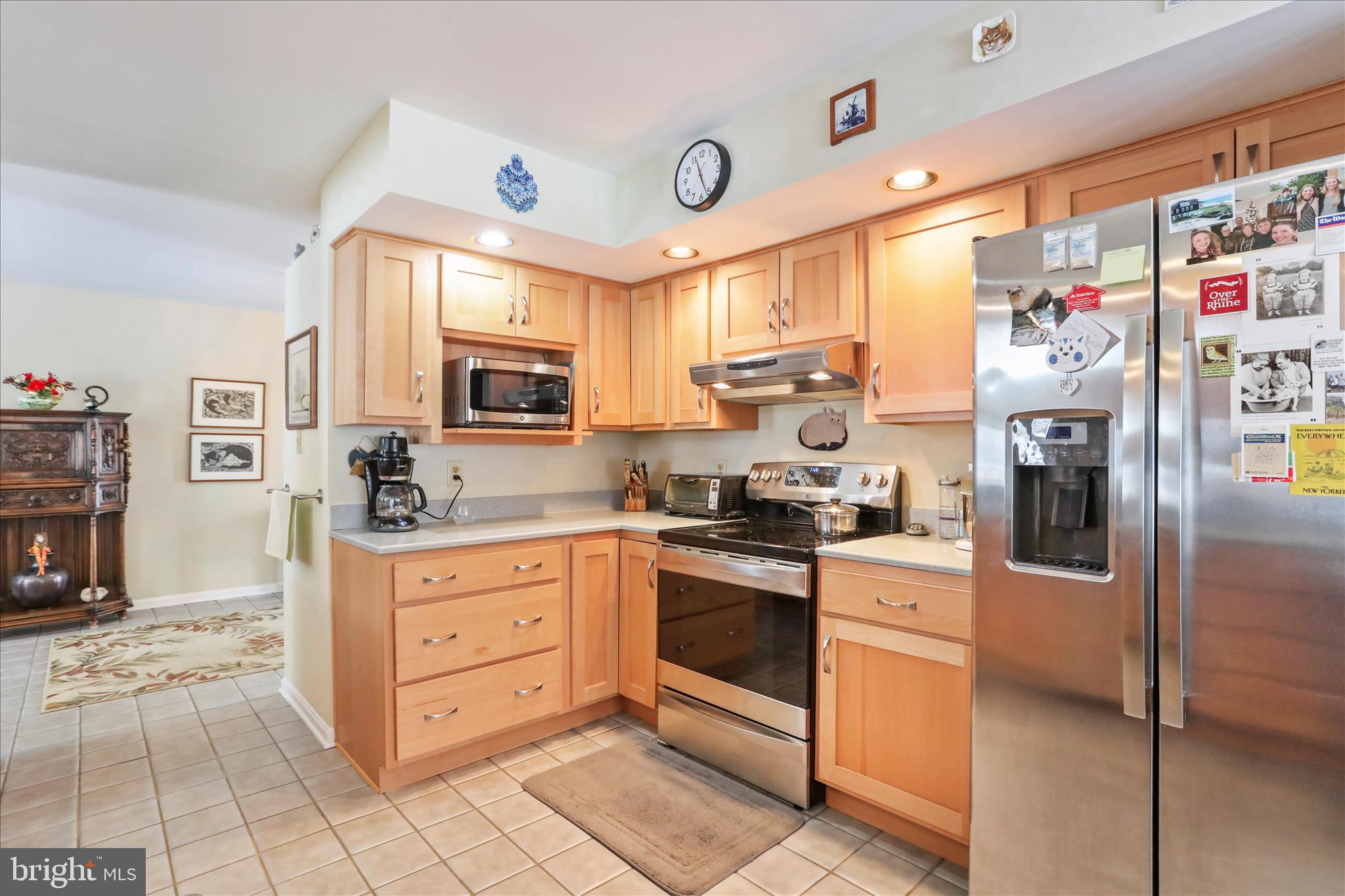 ROXBURY HILLS - Residential