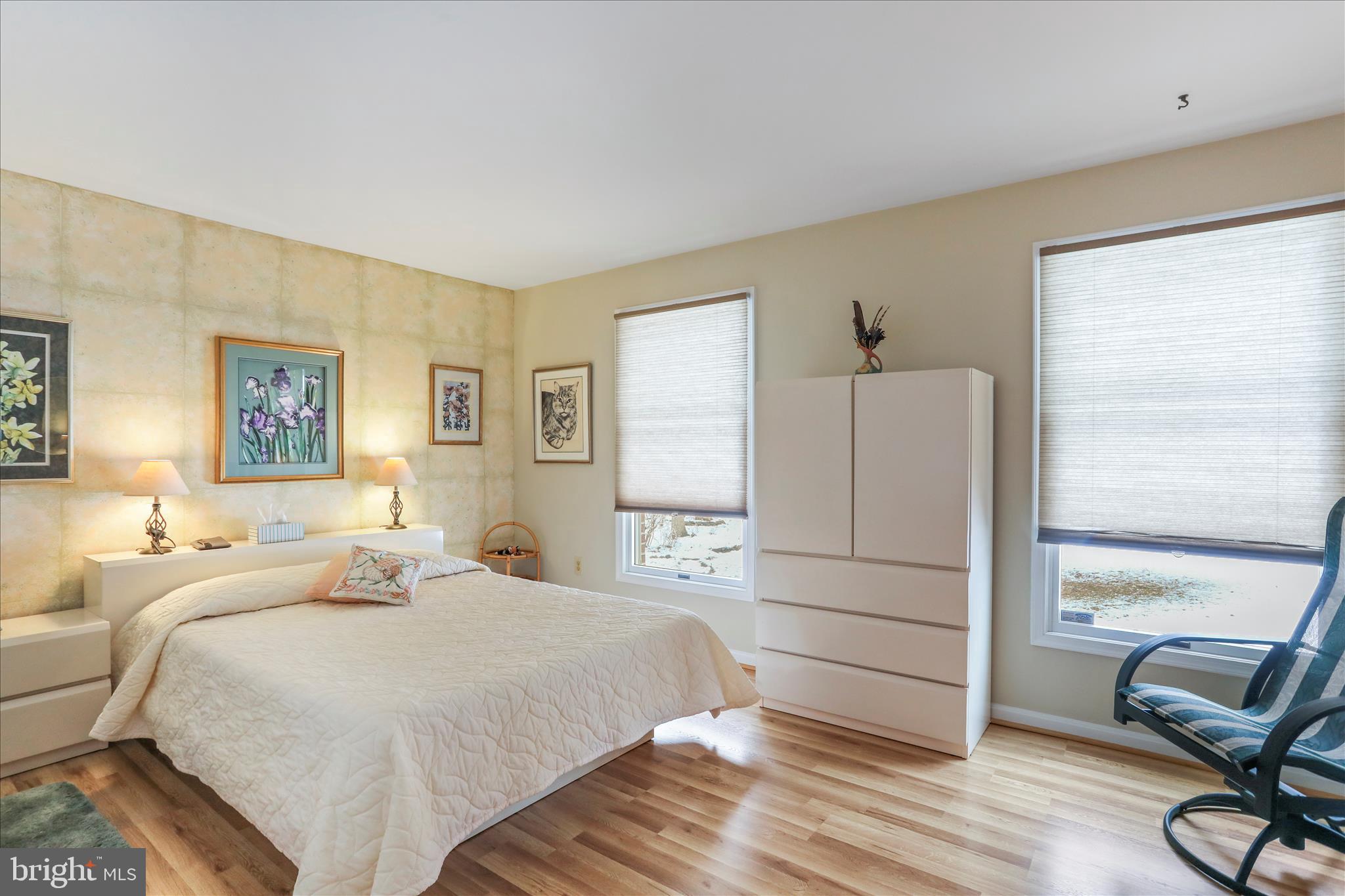 ROXBURY HILLS - Residential