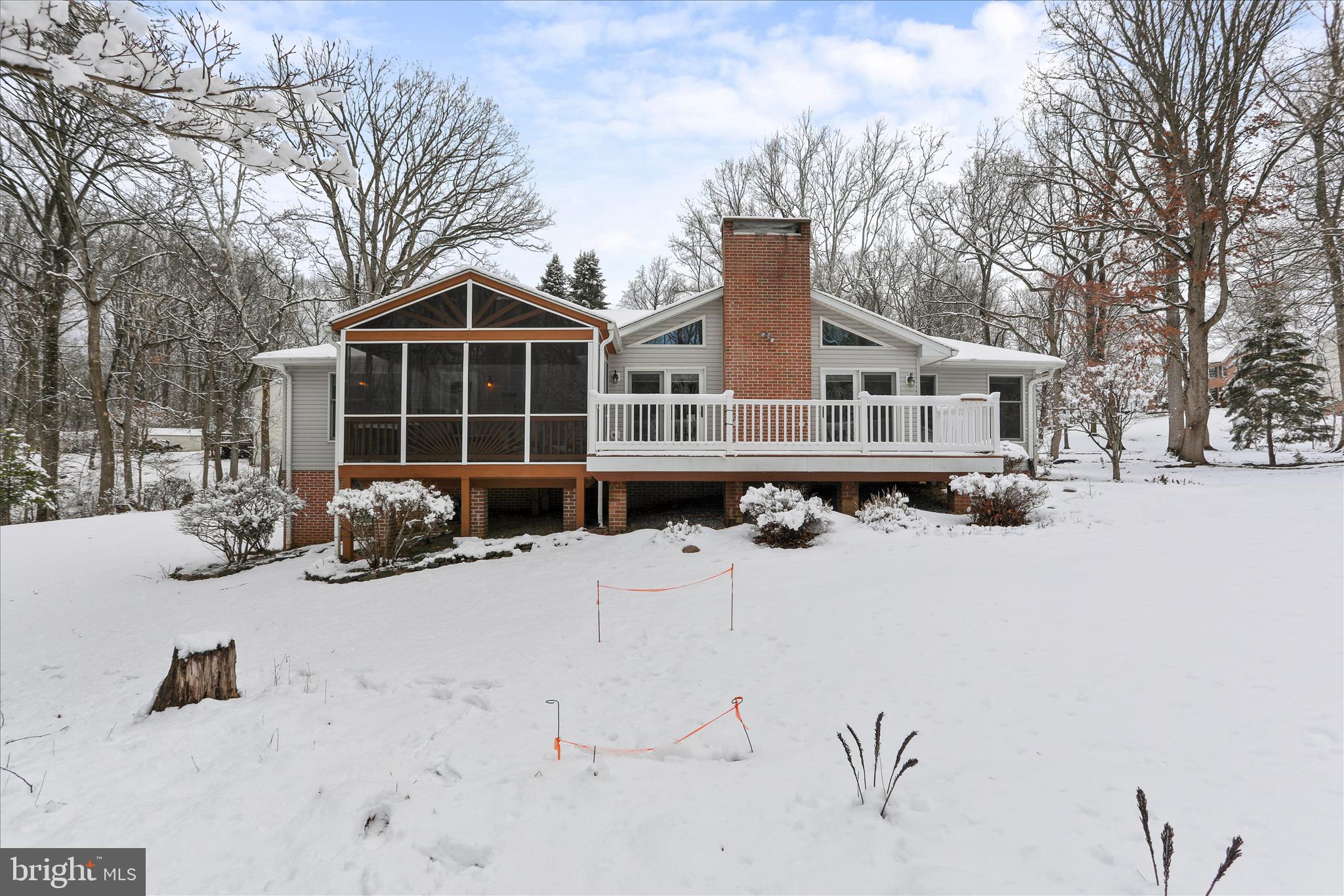 ROXBURY HILLS - Residential