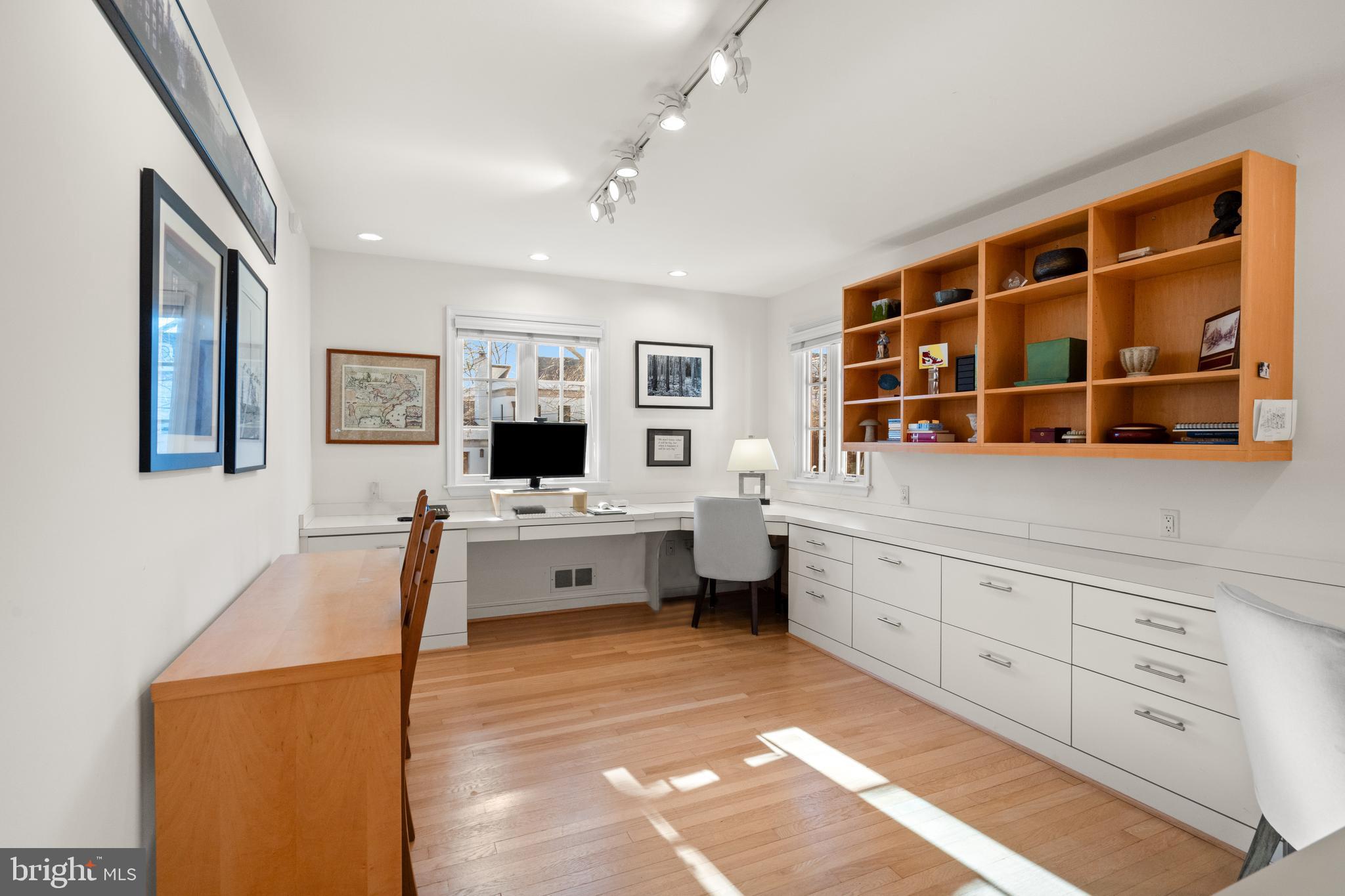 KENWOOD - Residential