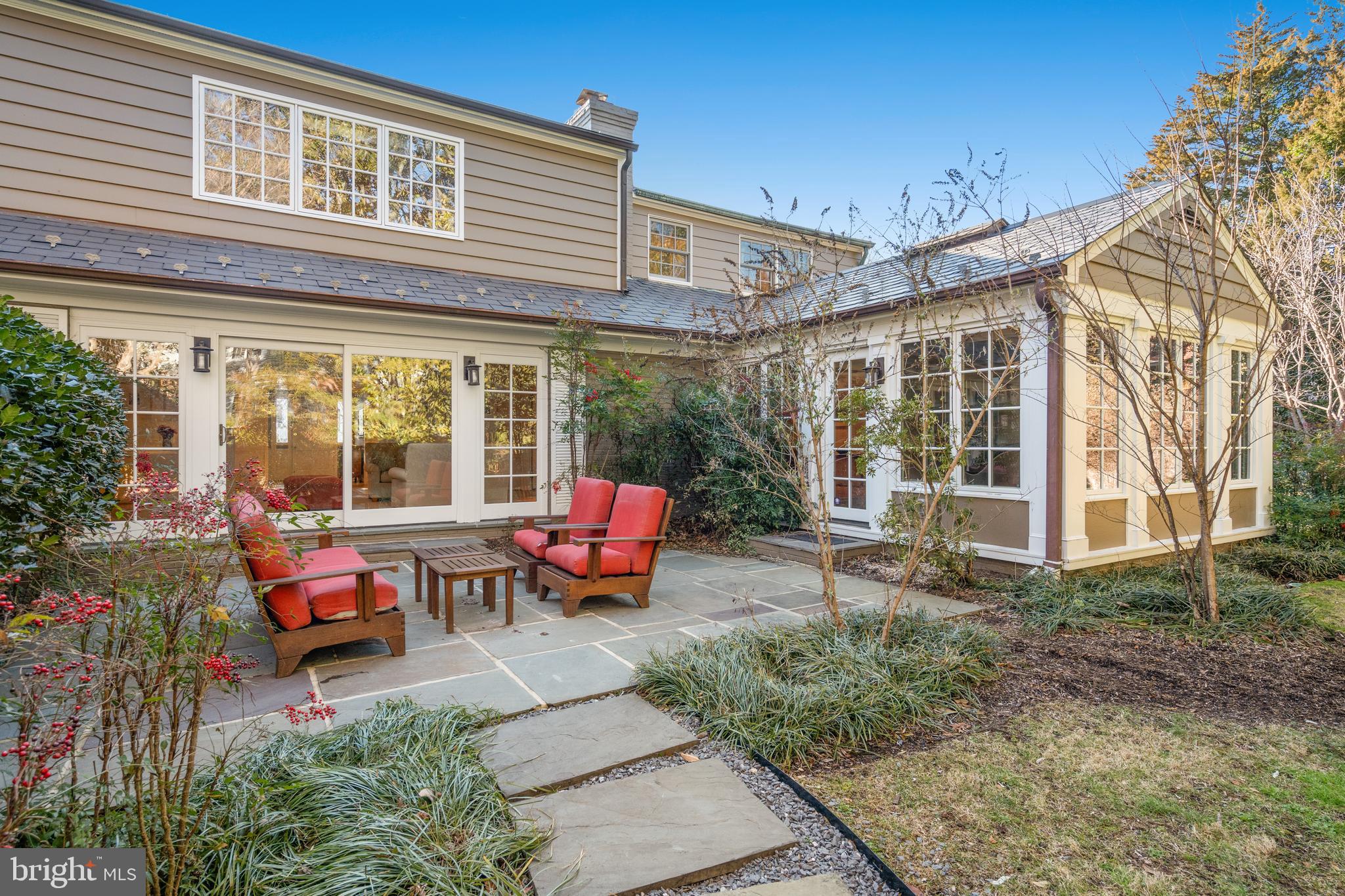 KENWOOD - Residential