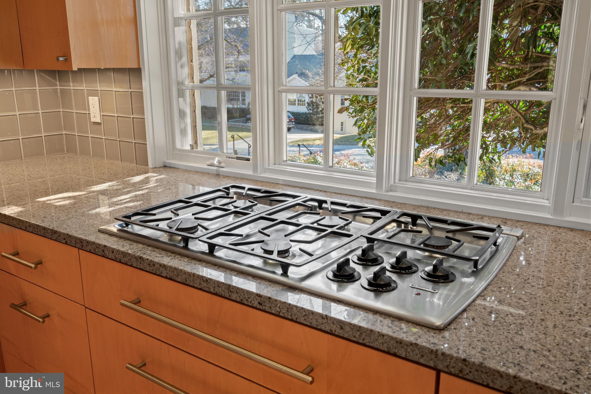 KENWOOD - Residential