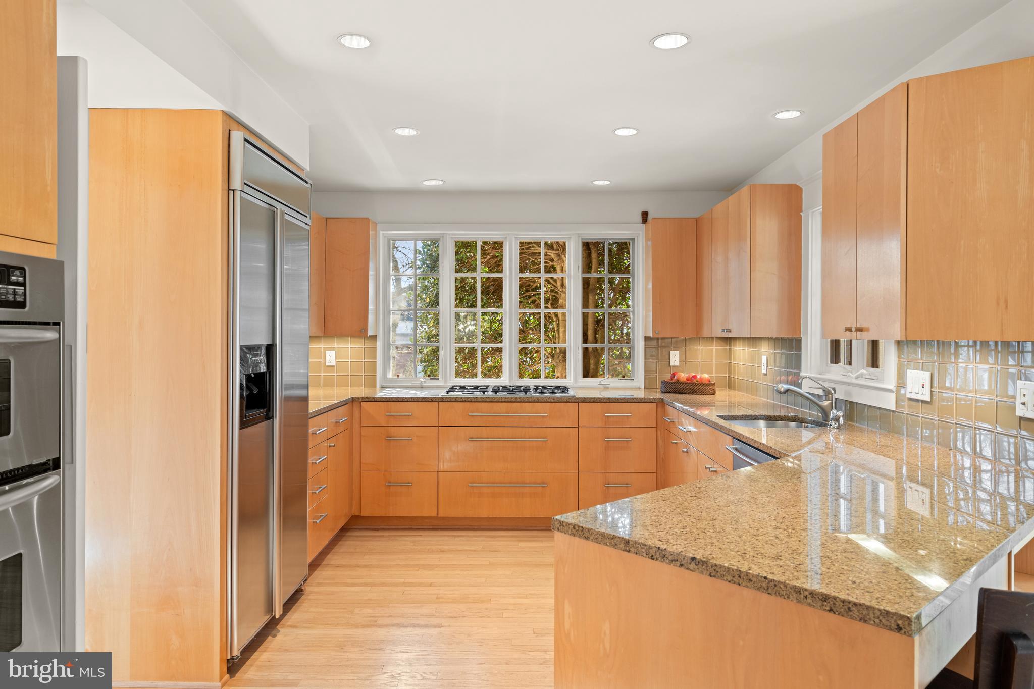 KENWOOD - Residential