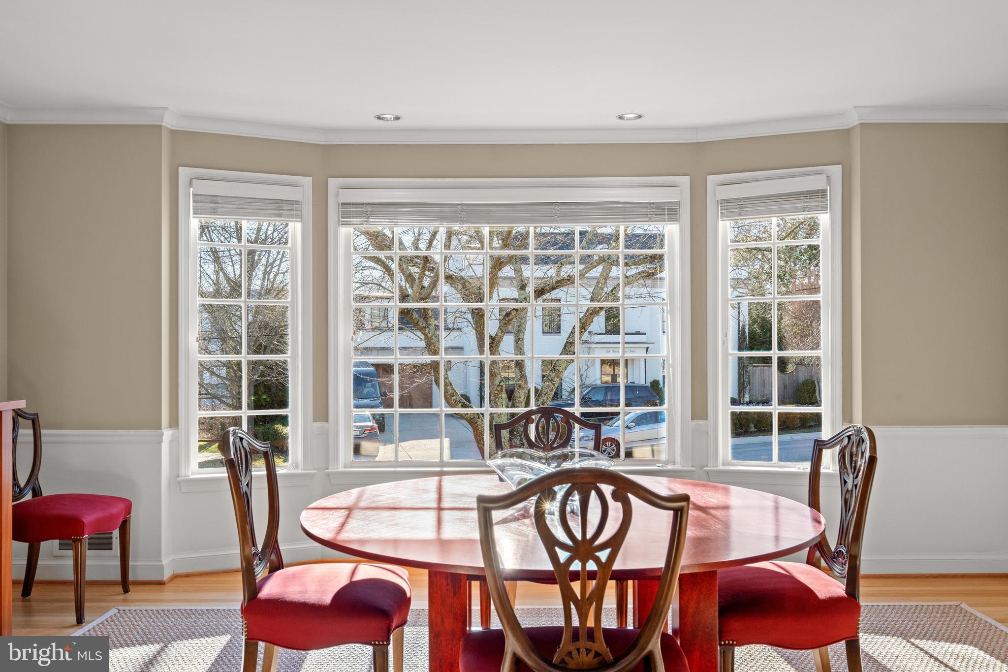 KENWOOD - Residential