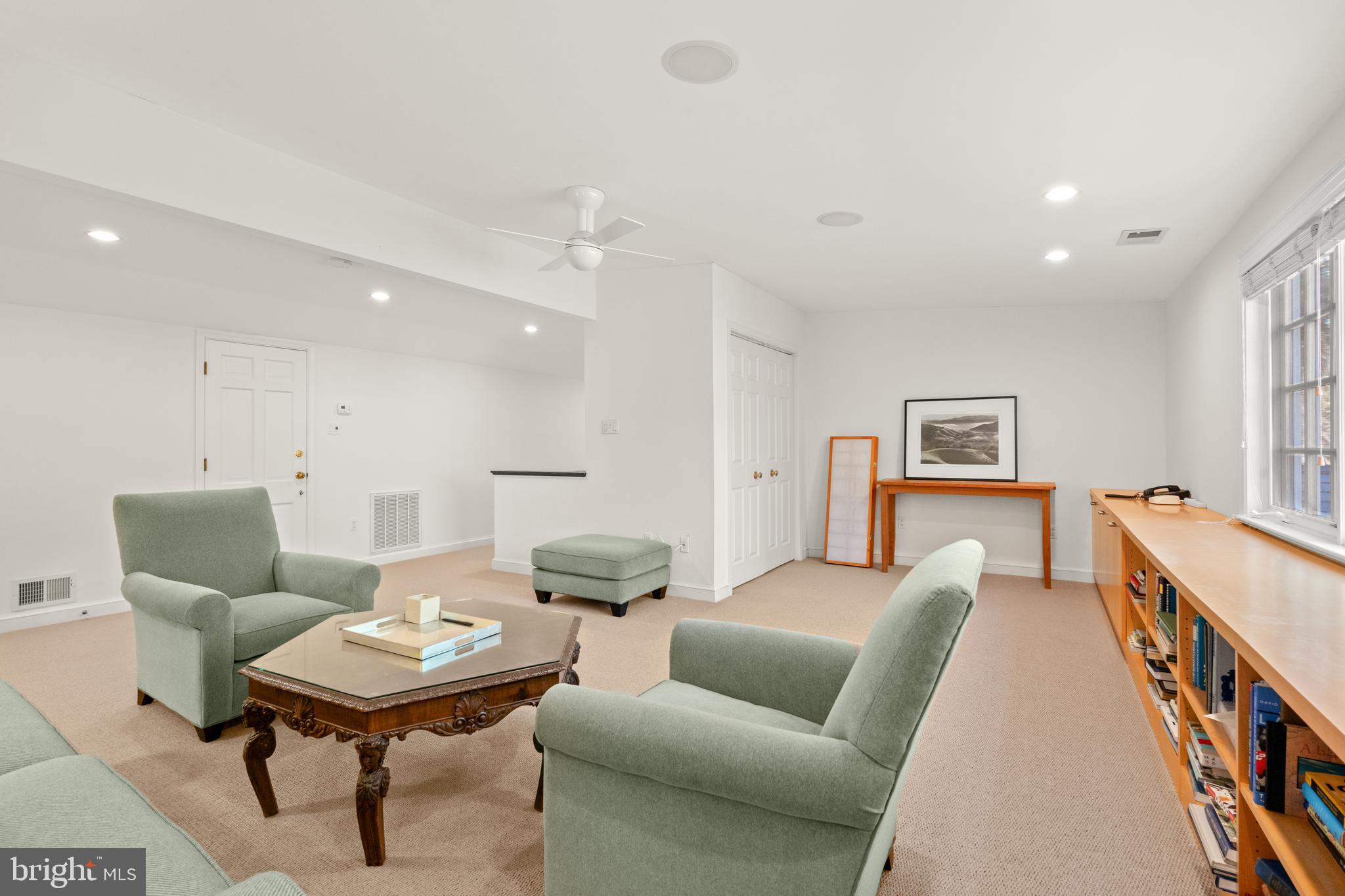 KENWOOD - Residential