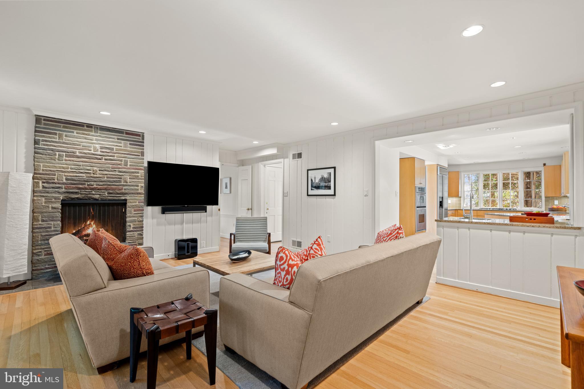 KENWOOD - Residential