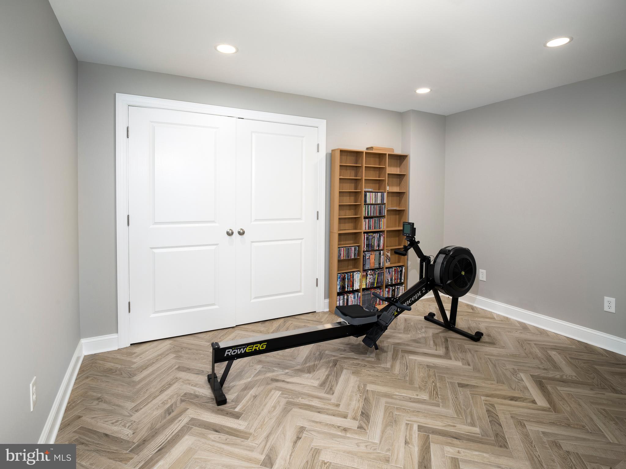 DARLINGTON POINTE - Residential