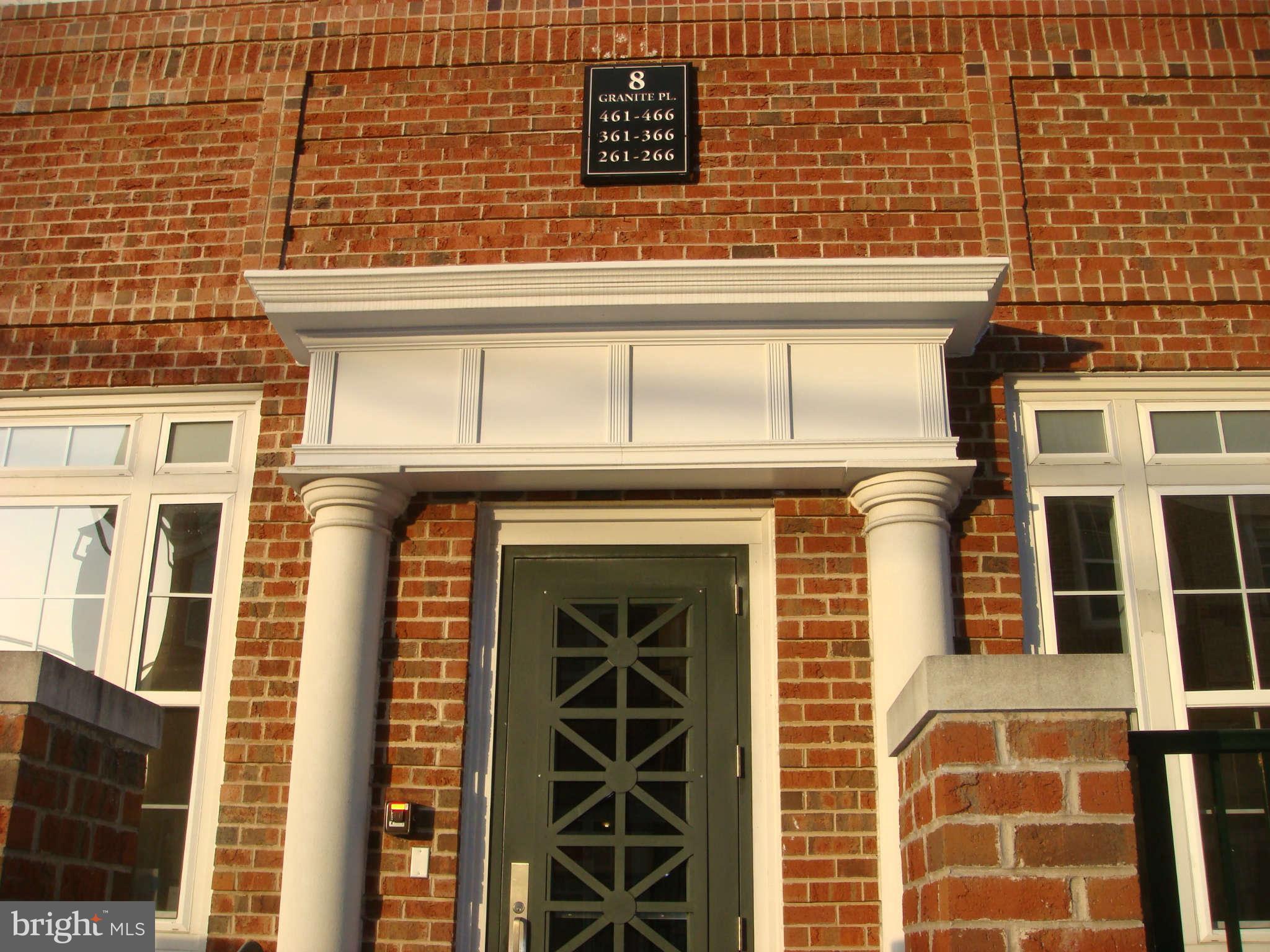 THE COLONNADE AT KENTLANDS - Residential Lease