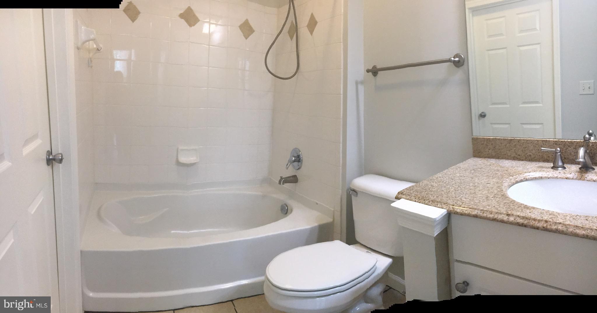 THE COLONNADE AT KENTLANDS - Residential Lease