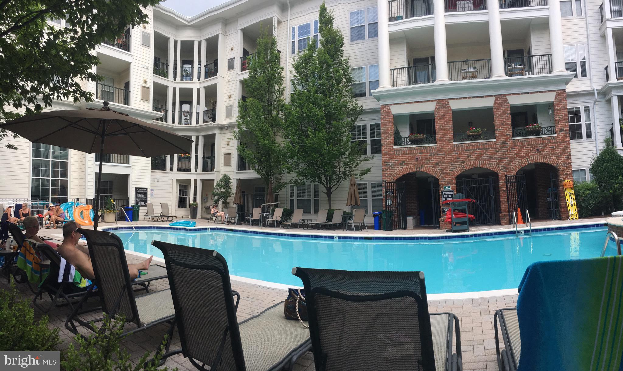 THE COLONNADE AT KENTLANDS - Residential Lease