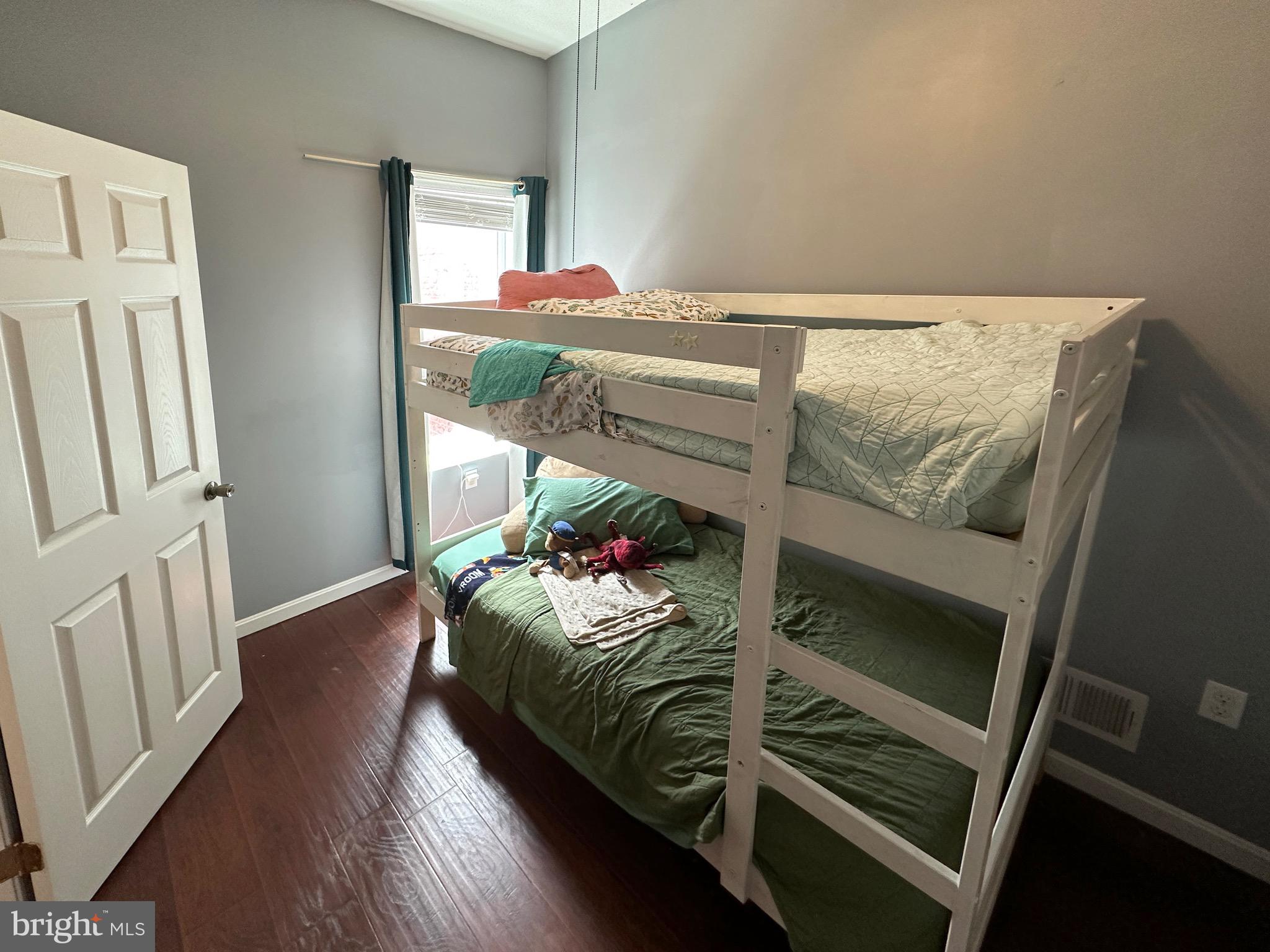 CHARLES VILLAGE - Residential