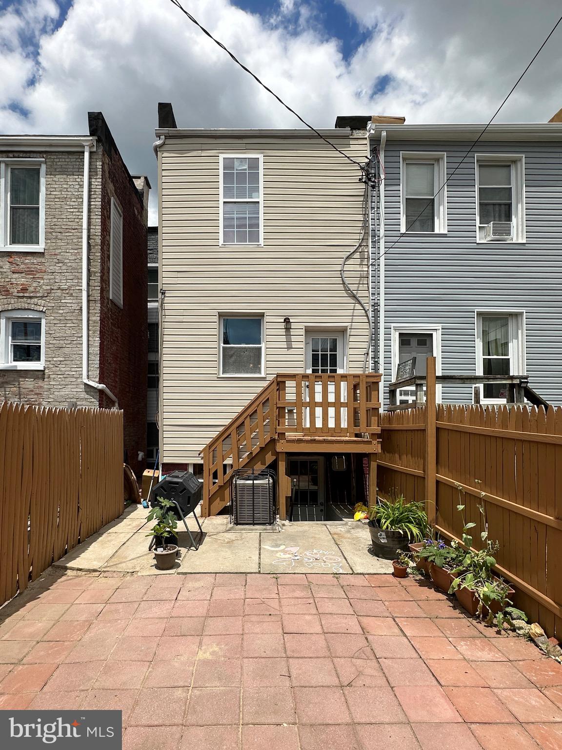 CHARLES VILLAGE - Residential