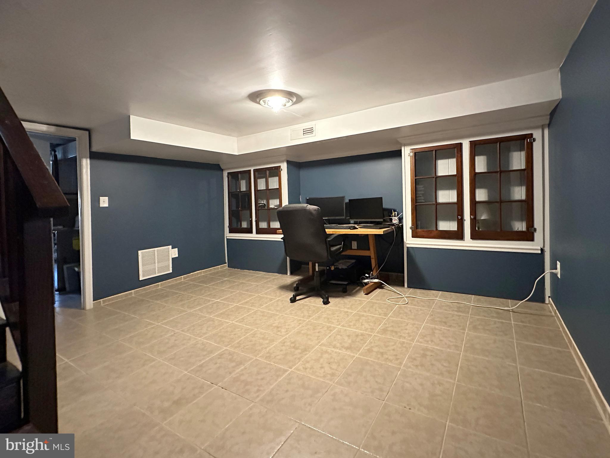 CHARLES VILLAGE - Residential