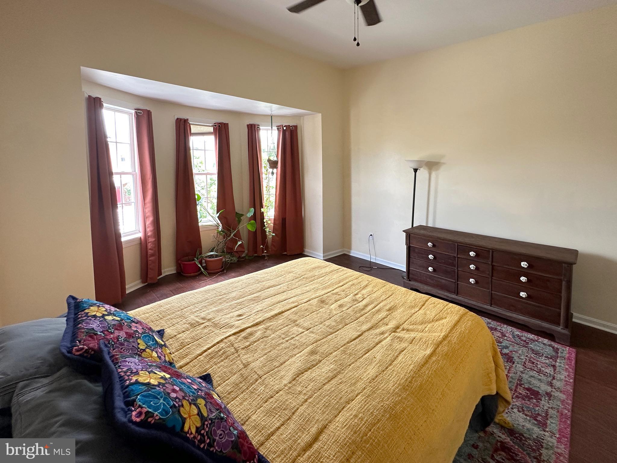 CHARLES VILLAGE - Residential