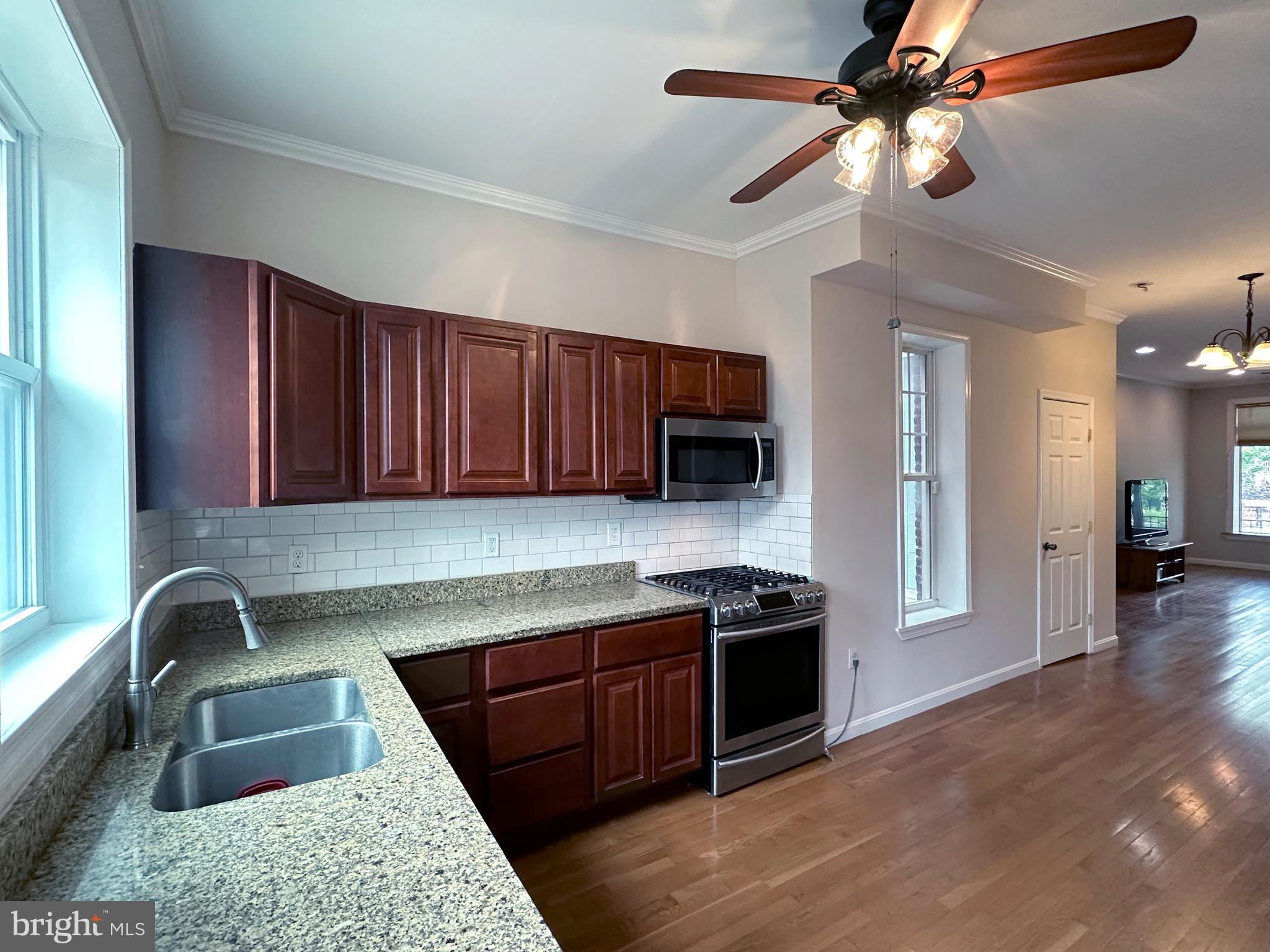 CHARLES VILLAGE - Residential