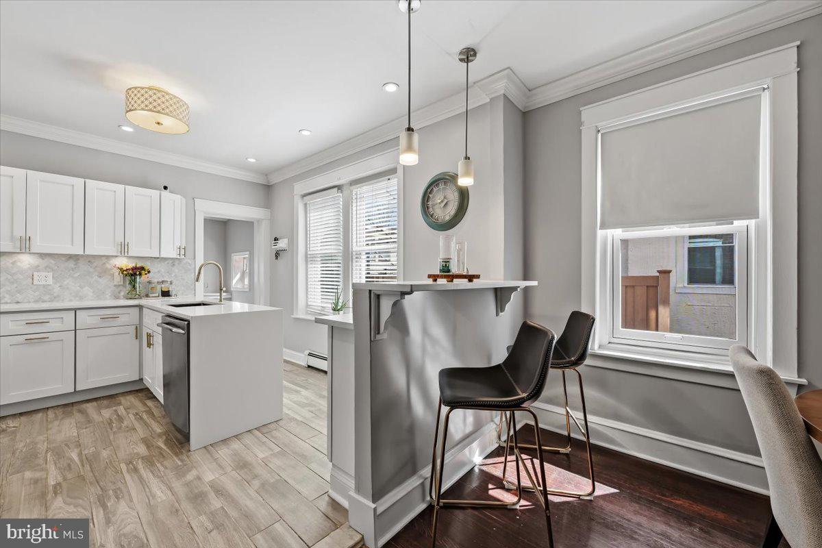 ROXBOROUGH - Residential