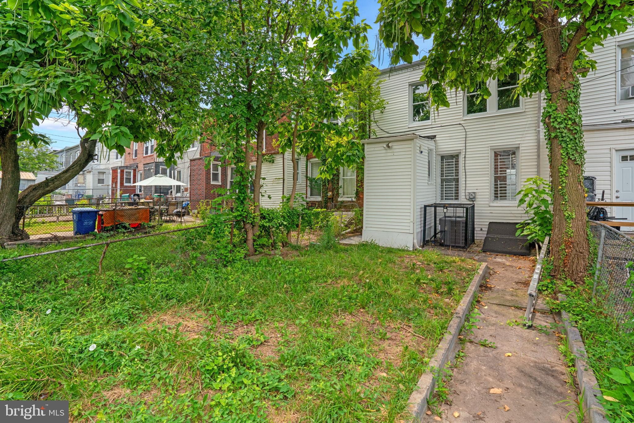 COLD SPRING NEWTOWN - Residential