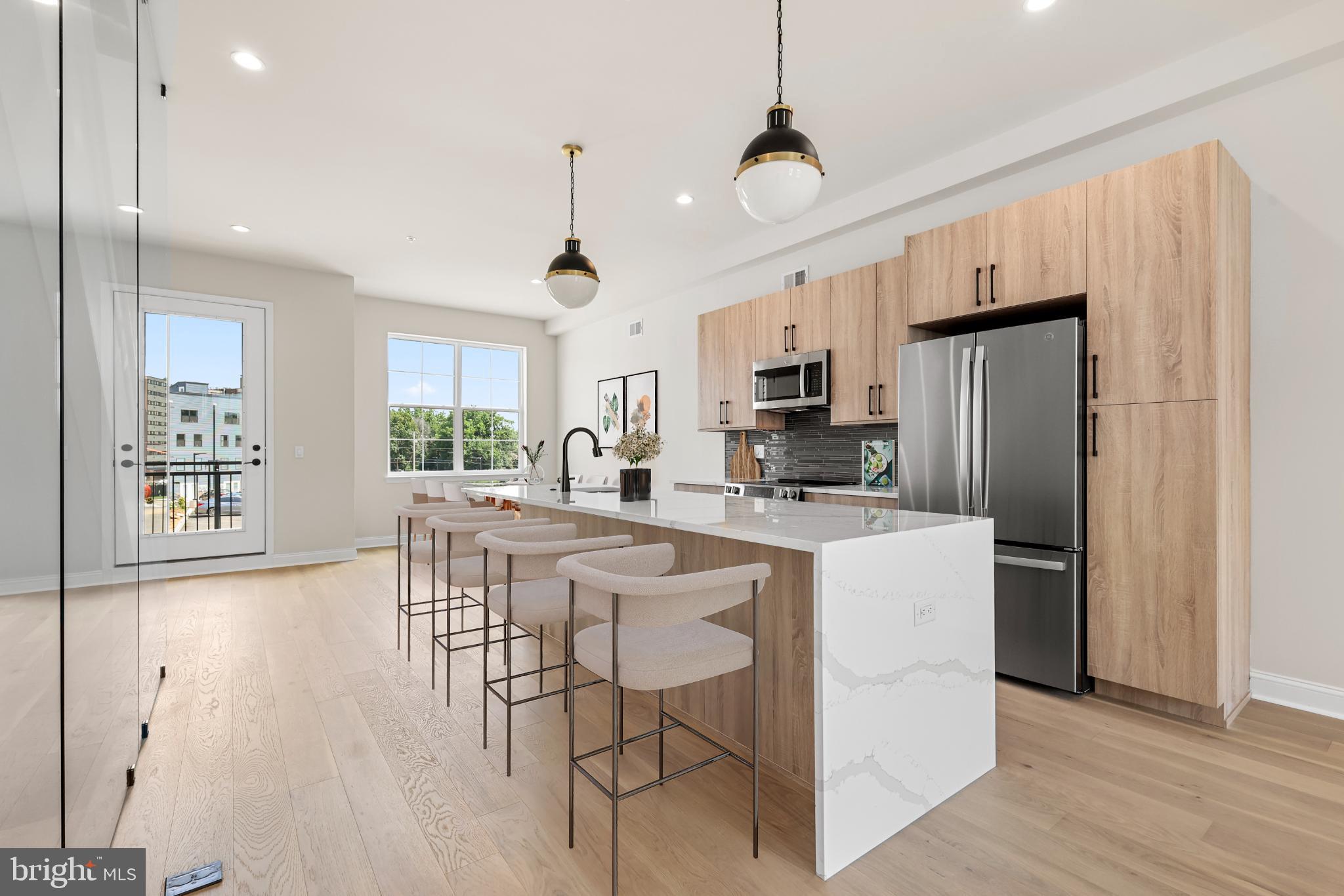 4032 (4050) MARILYN (CONSHOHOCKEN AVE) DRIVE