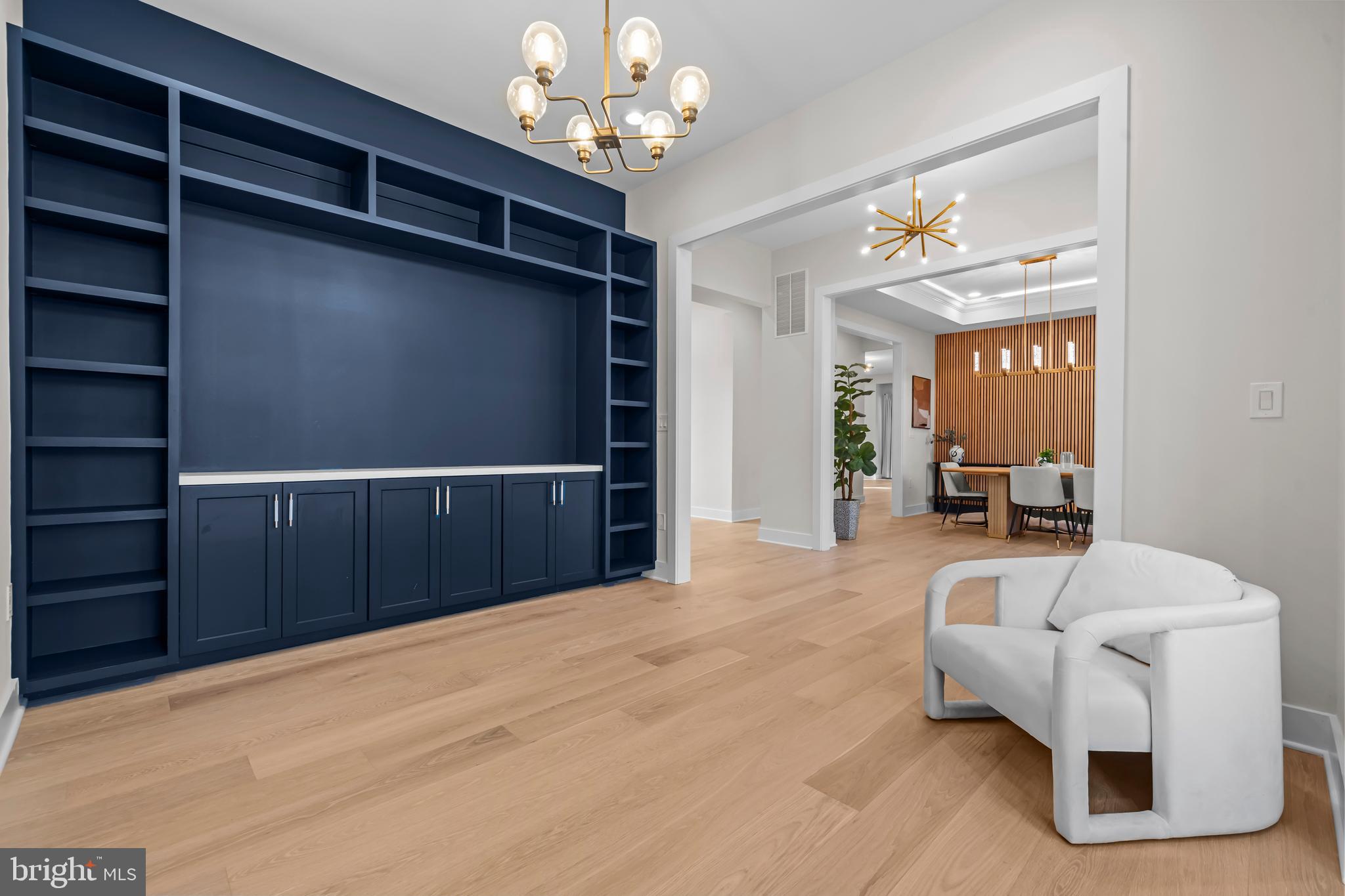 WILLET HEIGHTS - Residential Lease