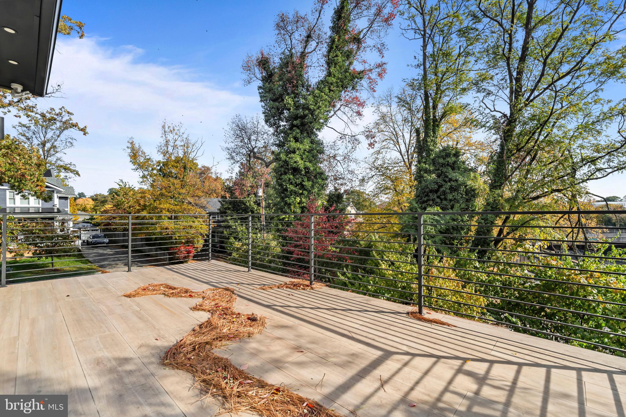 WILLET HEIGHTS - Residential Lease