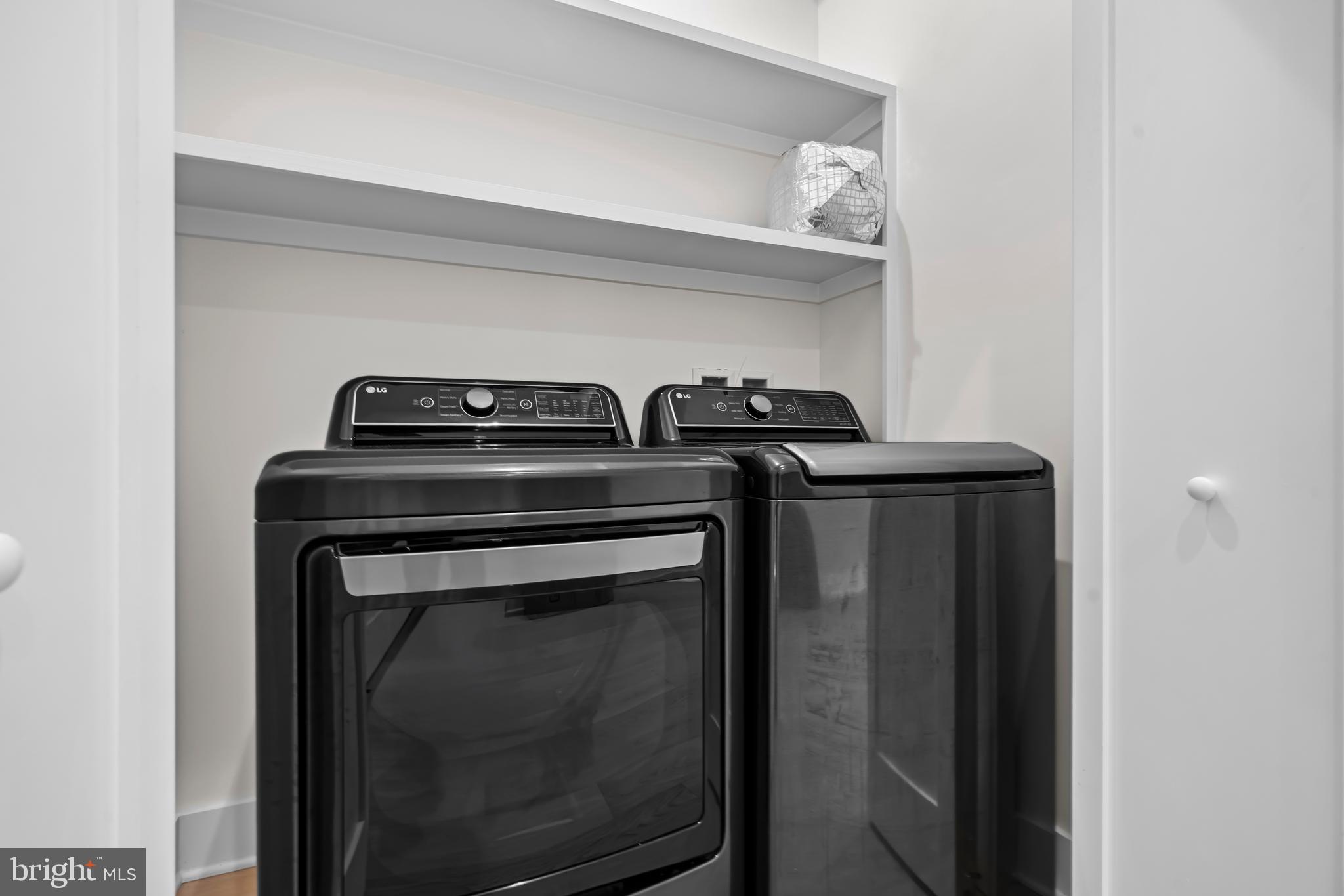 WILLET HEIGHTS - Residential Lease