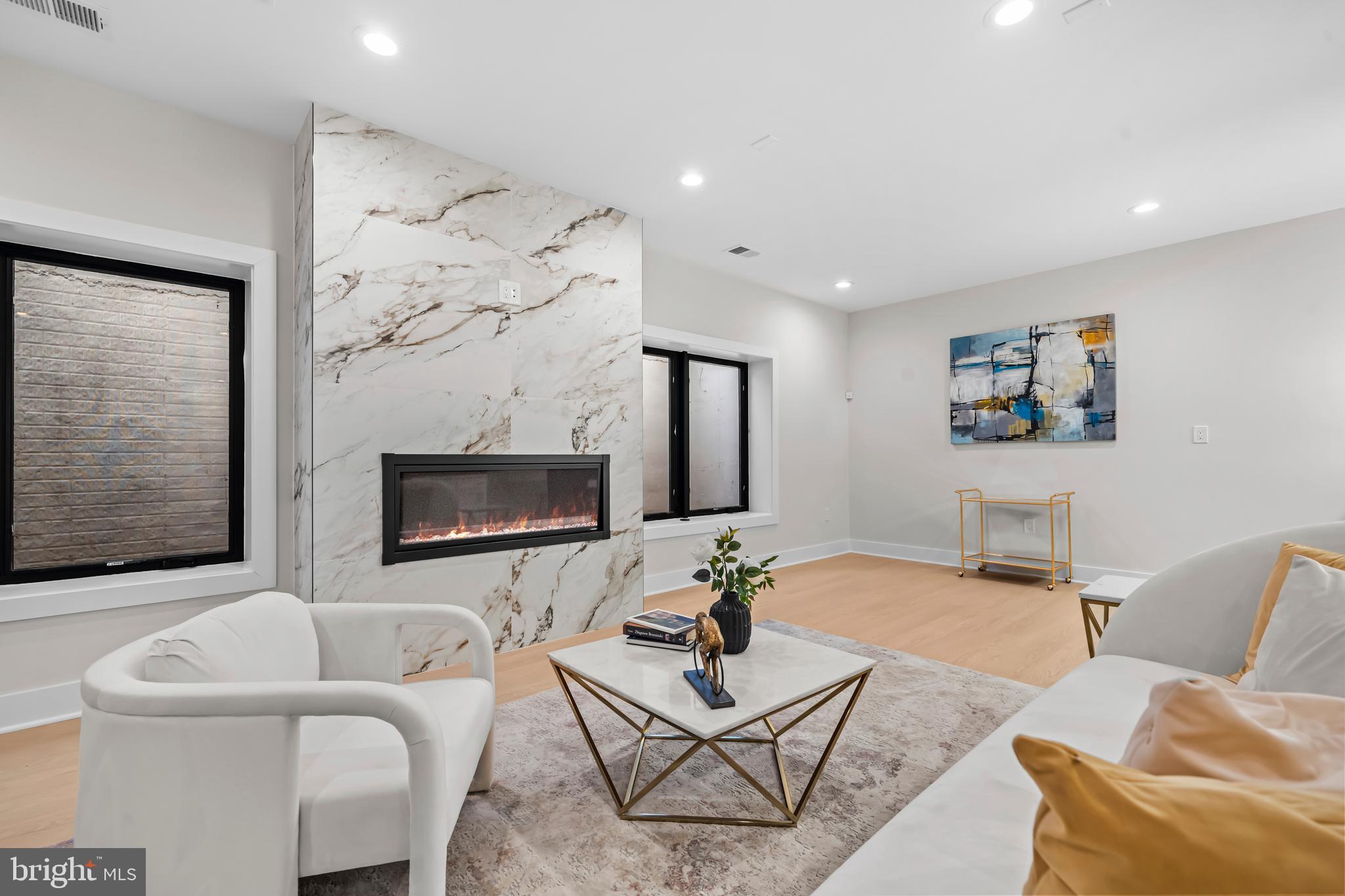 WILLET HEIGHTS - Residential Lease