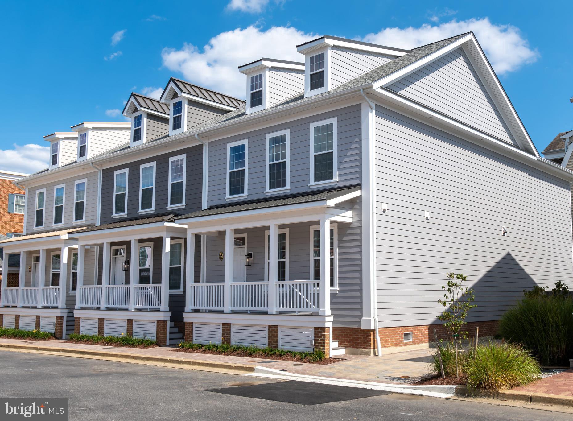 212 LANDING LANE