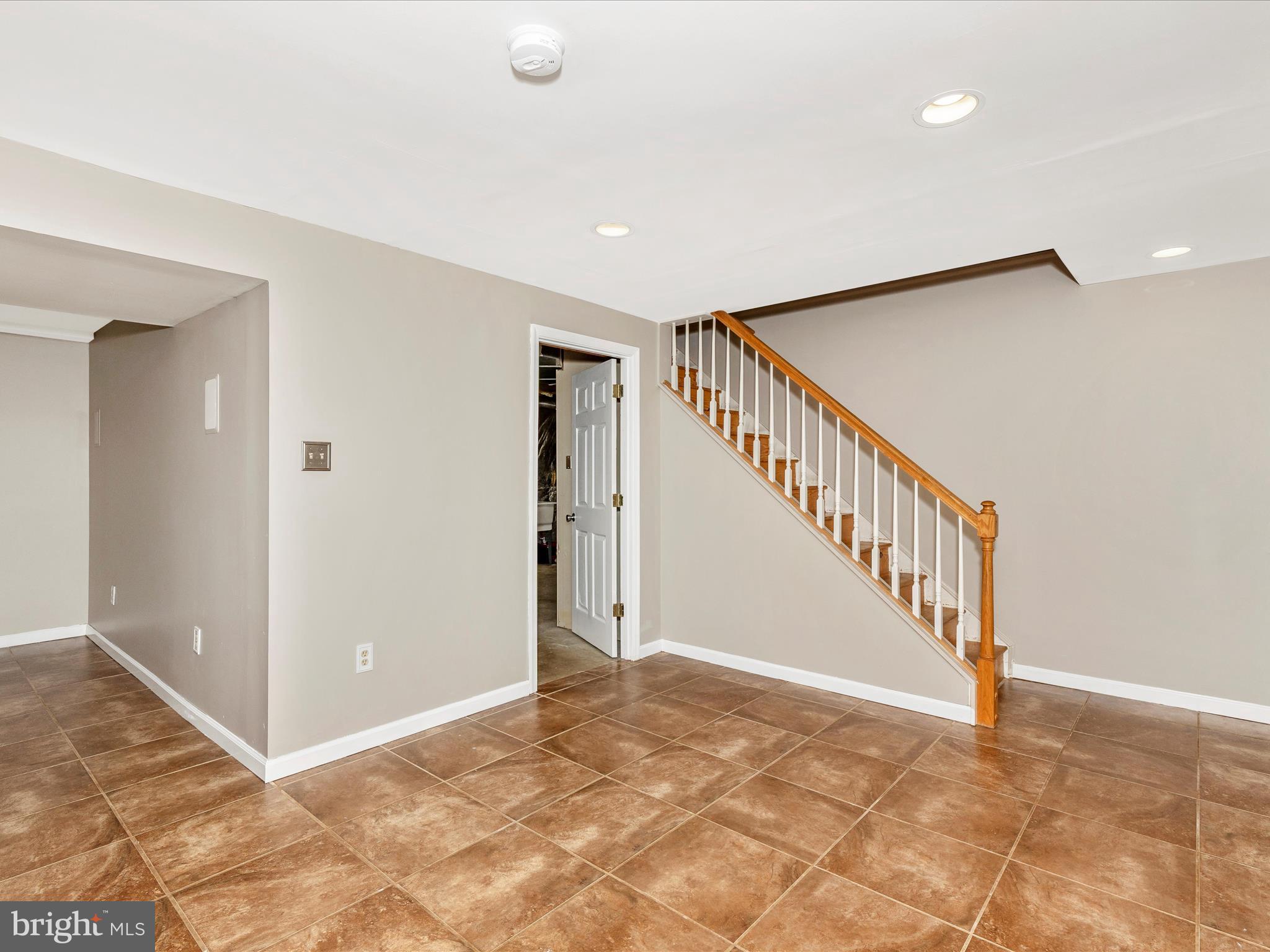 NEW MARKET WEST - Residential