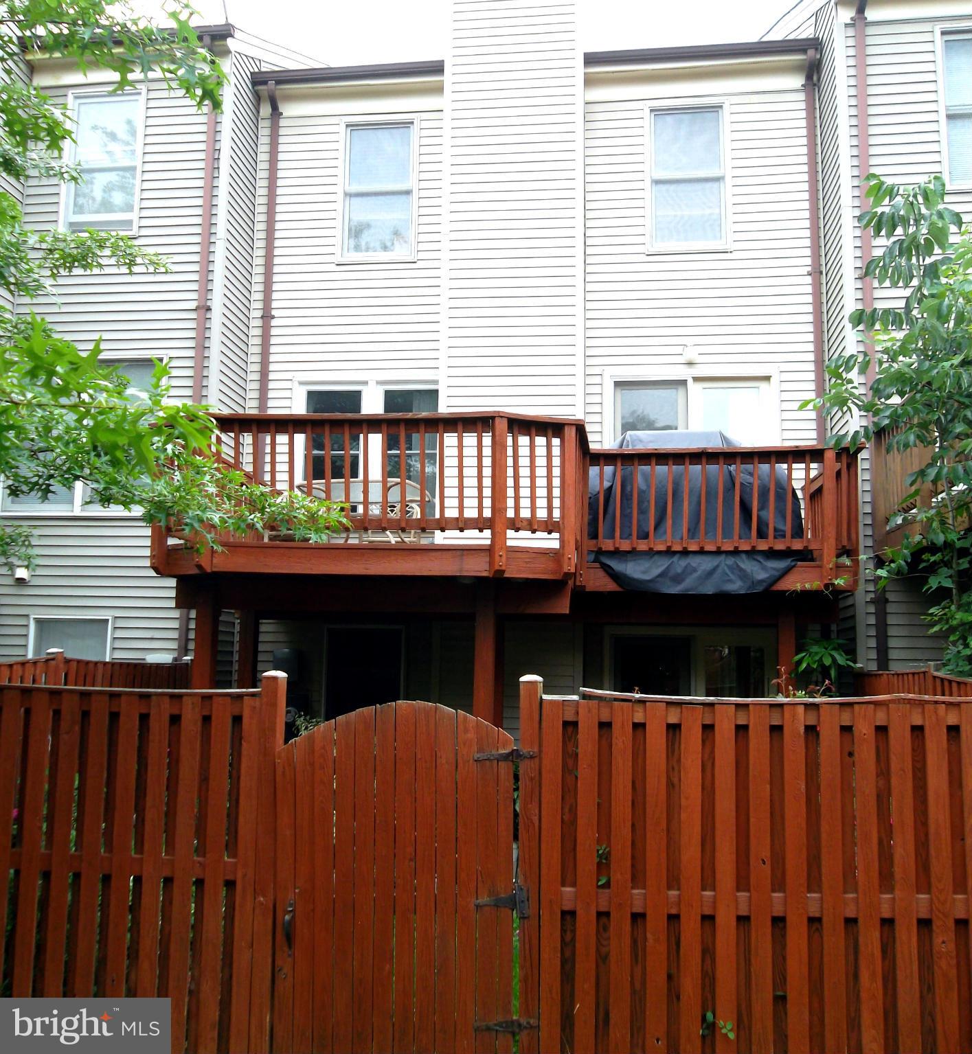 WOODMONT PLACE - Residential Lease