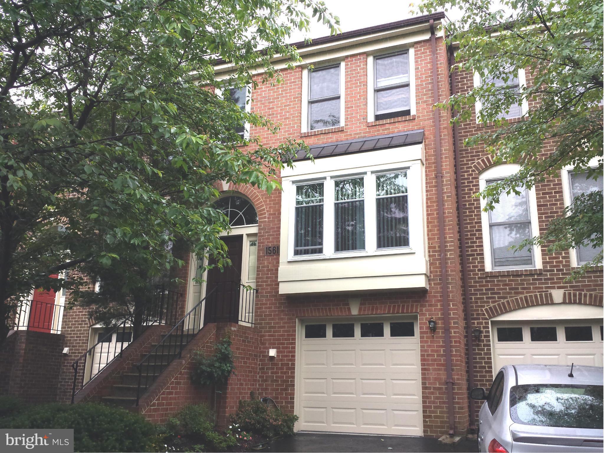 WOODMONT PLACE - Residential Lease