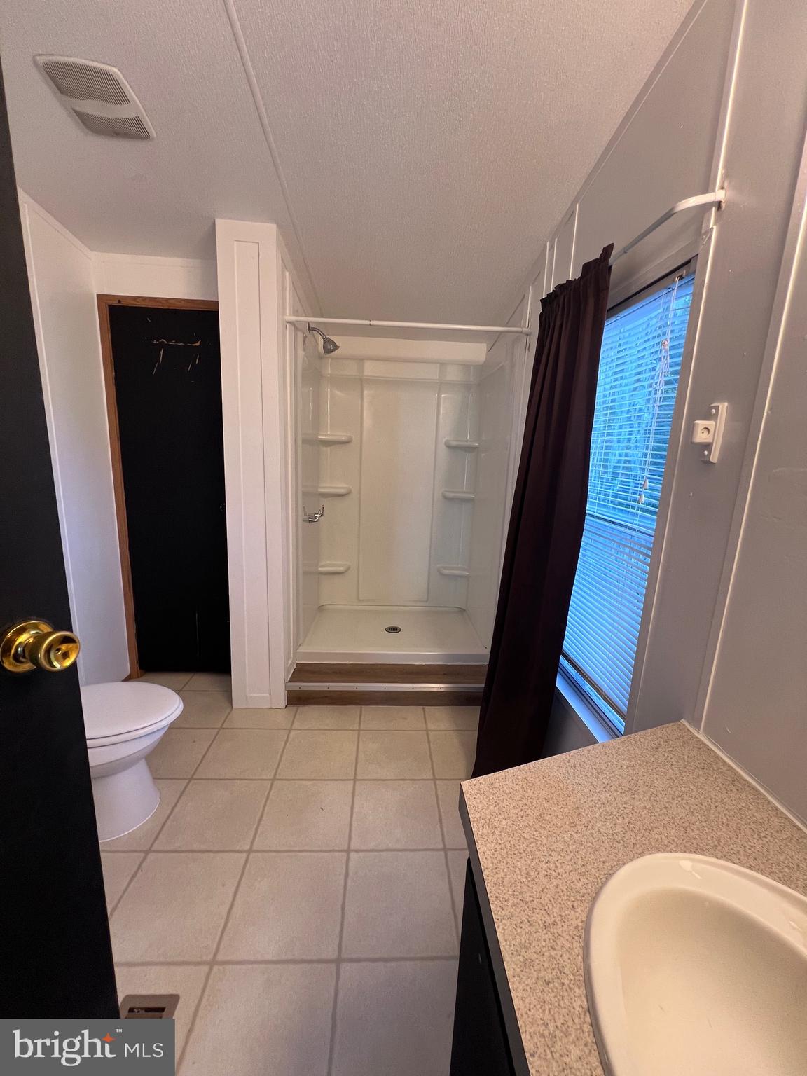 HENRY F. KAVE - Residential