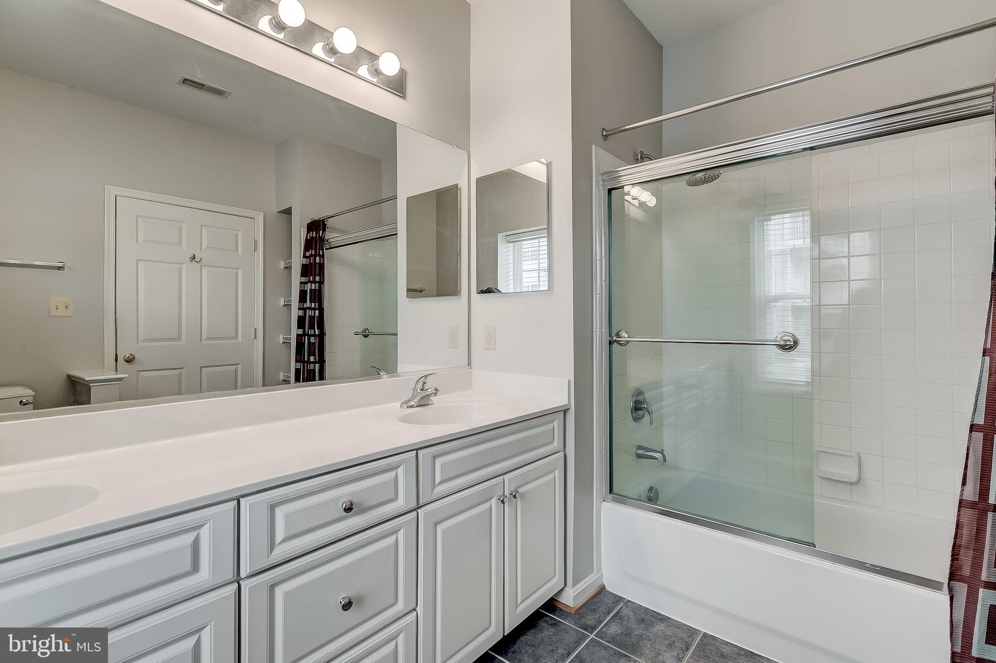 HOPEWELL POINTE - Residential