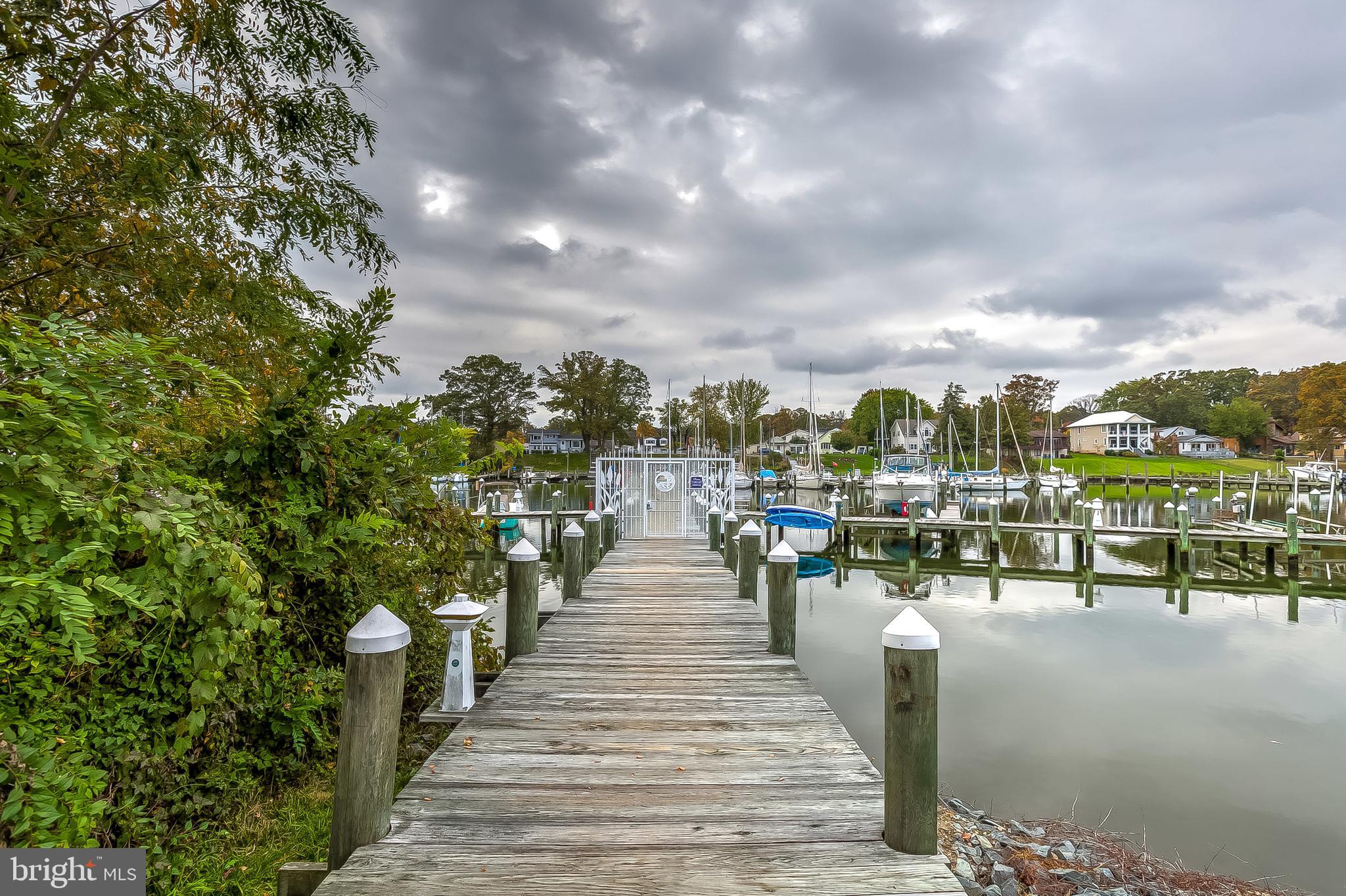 HOPEWELL POINTE - Residential